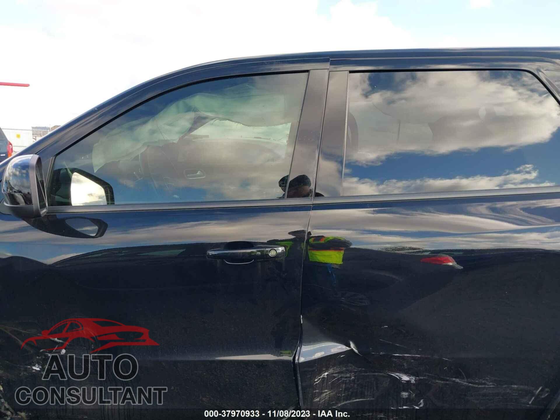 DODGE DURANGO 2020 - 1C4RDJAG8LC247573