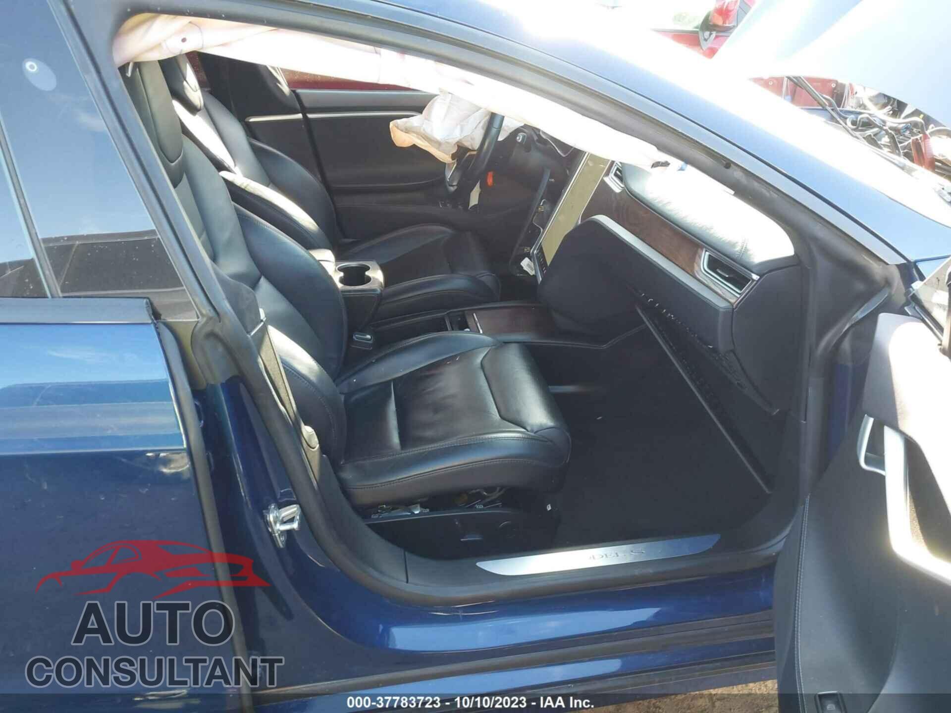 TESLA MODEL S 2017 - 5YJSA1E15HF220499