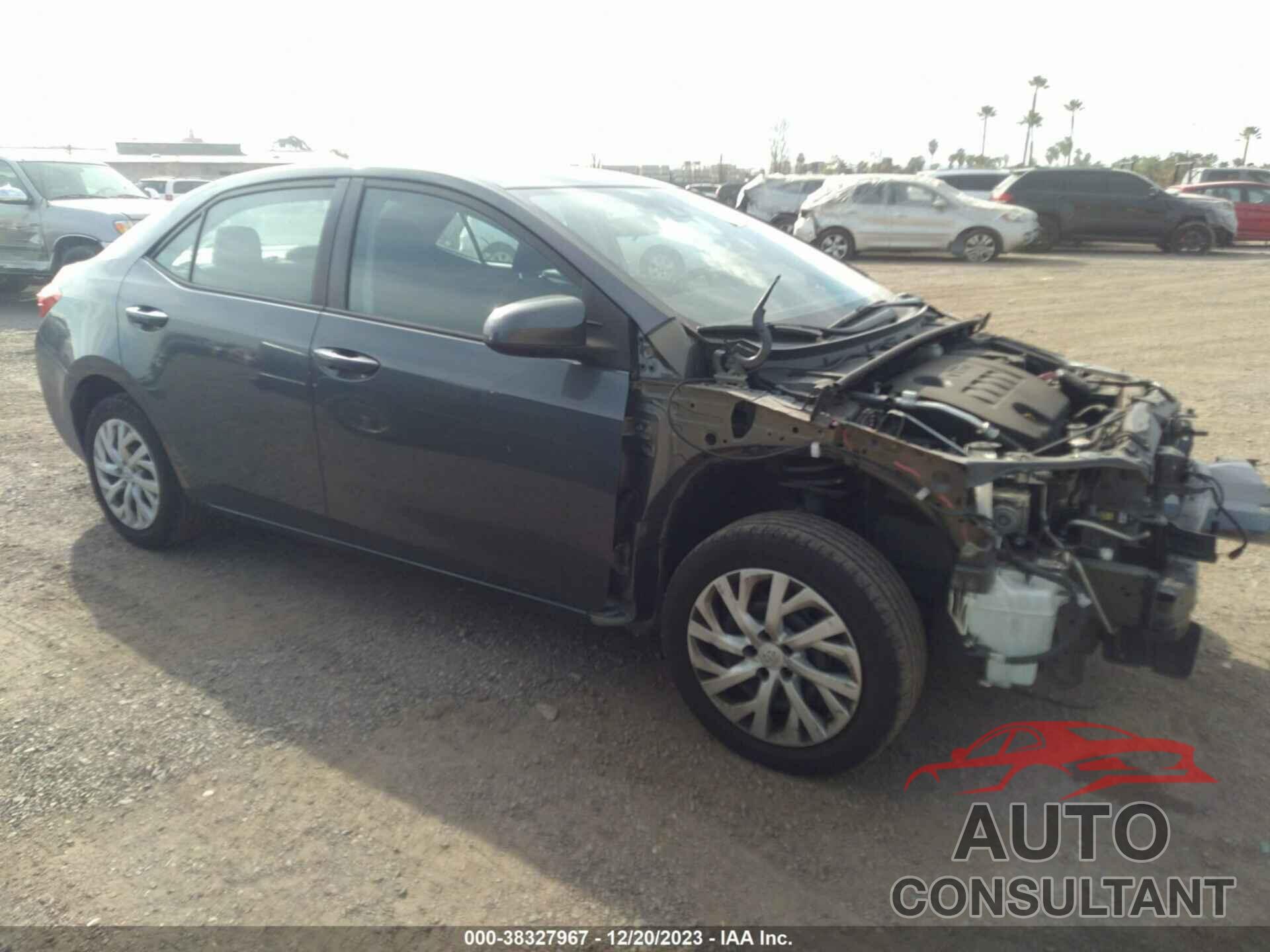 TOYOTA COROLLA 2018 - 5YFBURHE8JP749590