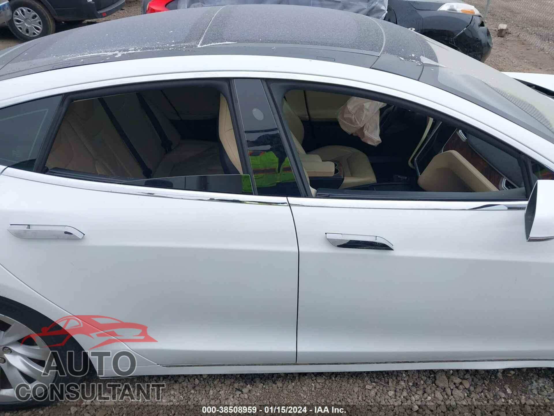 TESLA MODEL S 2016 - 5YJSA1E23GF167633