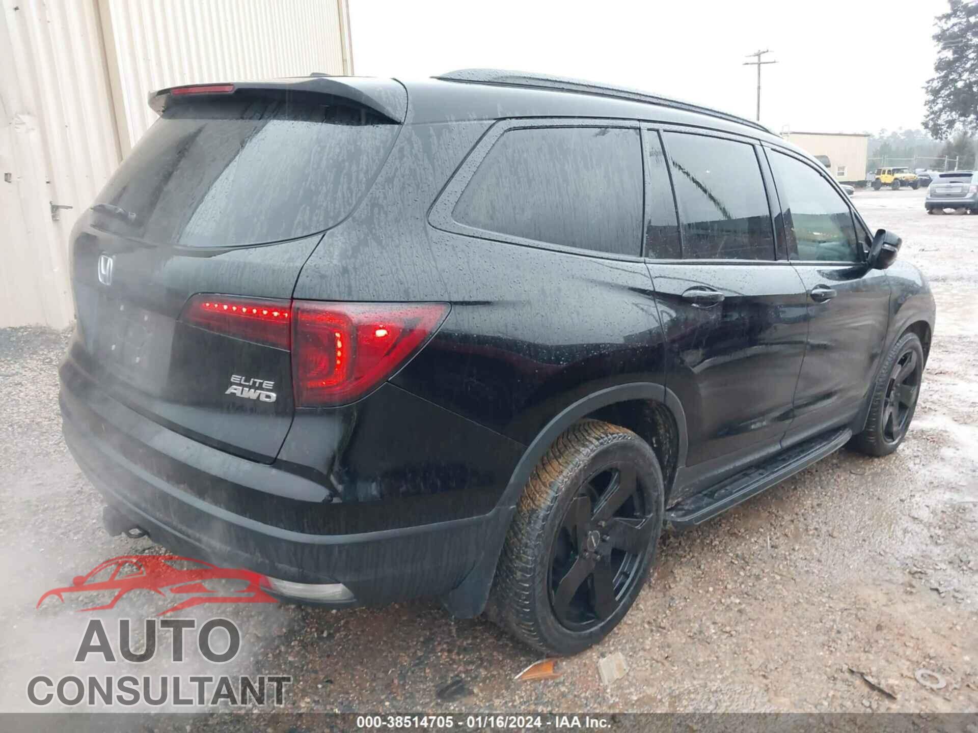 HONDA PILOT 2017 - 5FNYF6H00HB088764
