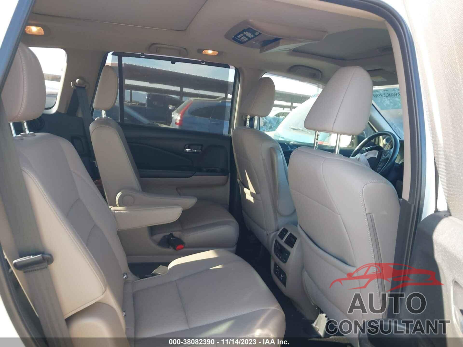 HONDA PILOT 2017 - 5FNYF6H07HB063392