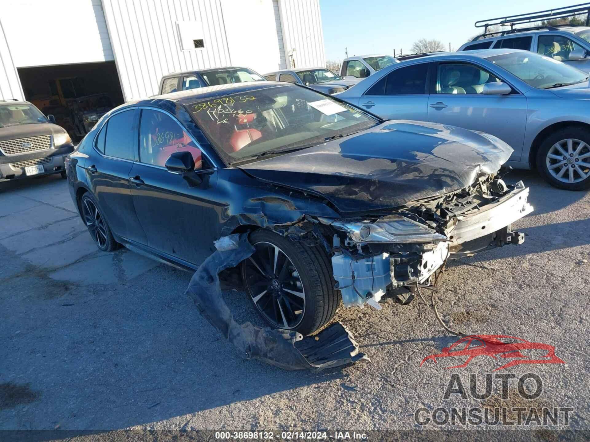 TOYOTA CAMRY 2019 - 4T1B61HK9KU794586