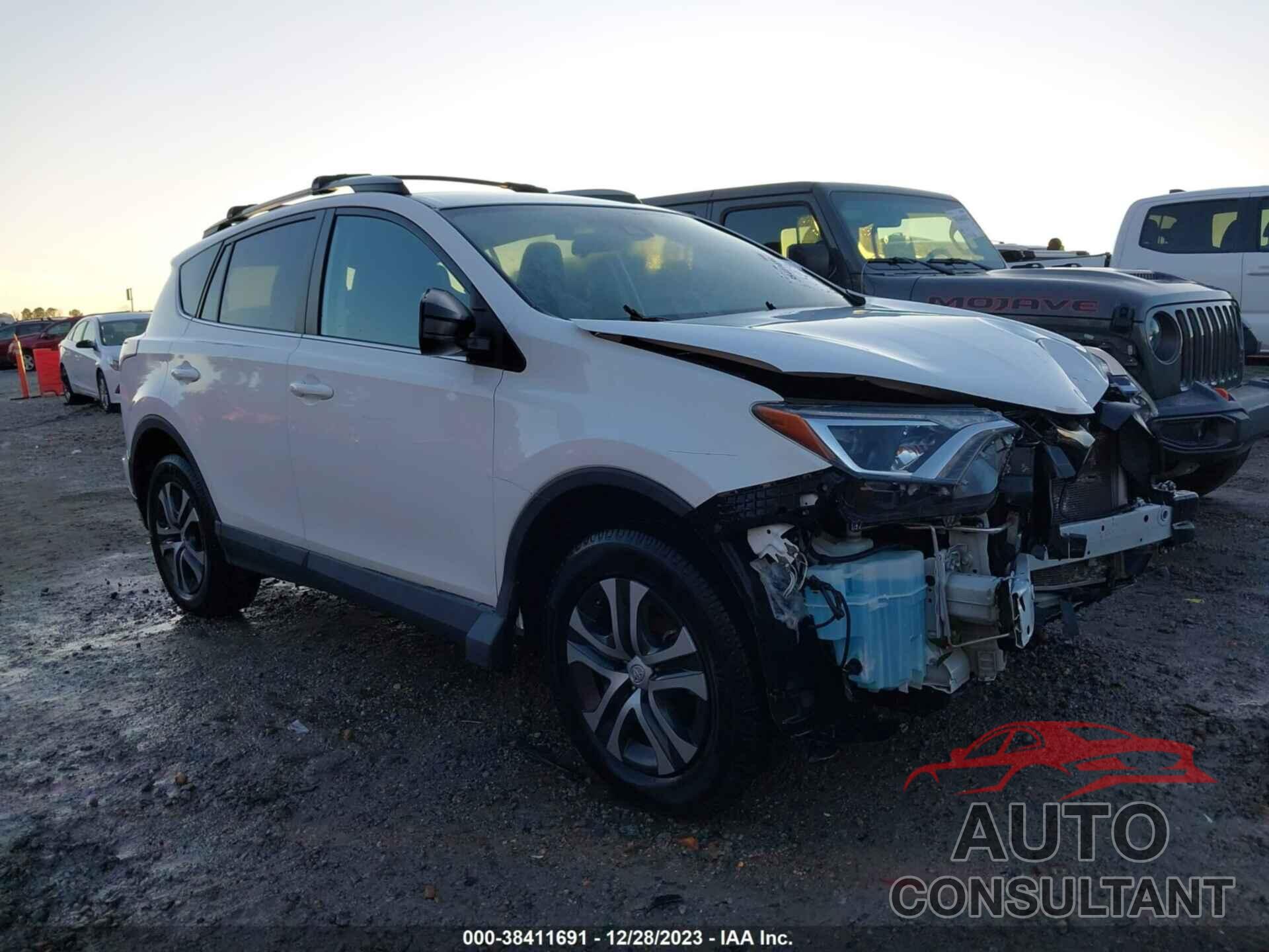 TOYOTA RAV4 2017 - 2T3BFREV3HW567651