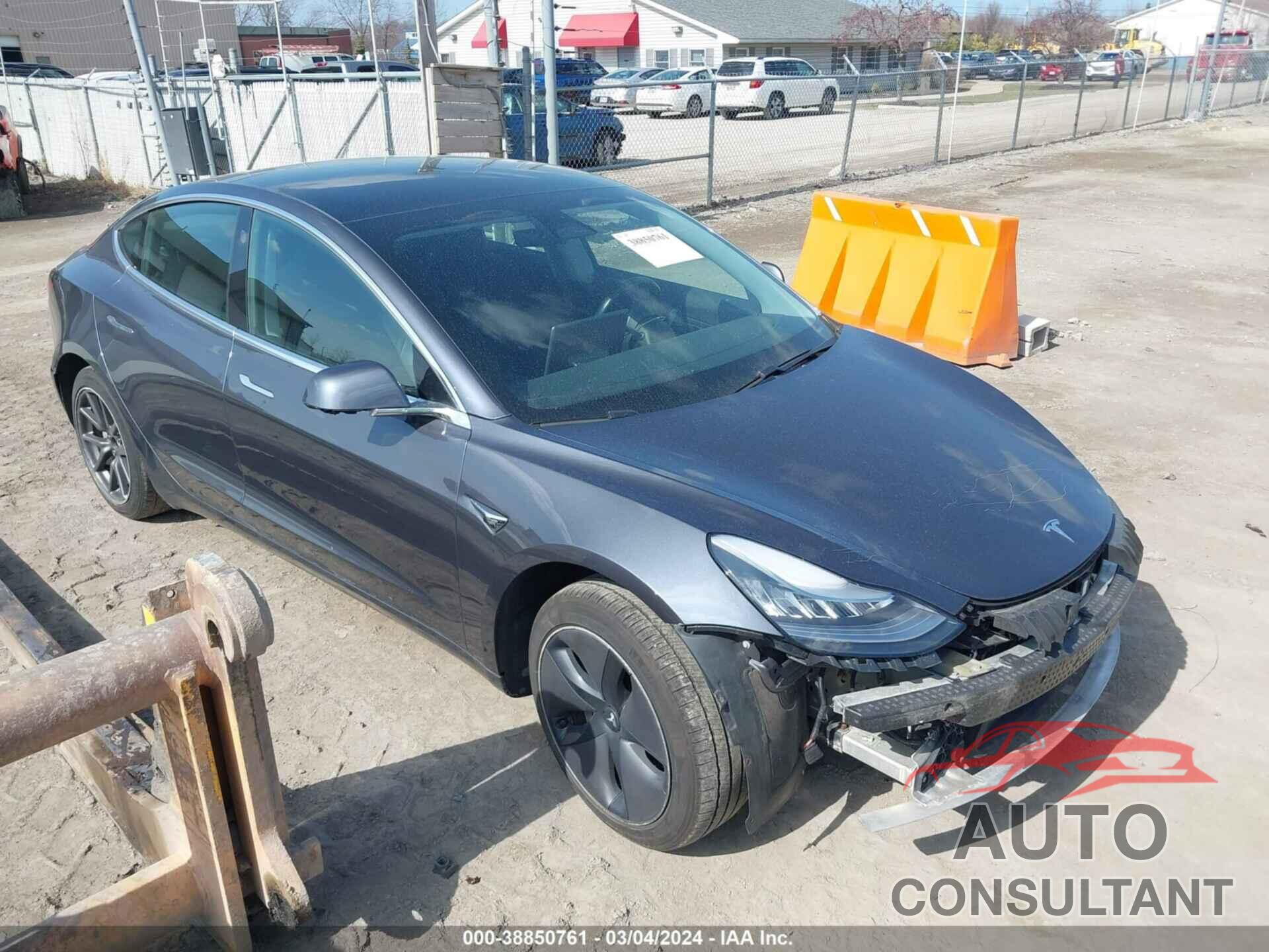 TESLA MODEL 3 2019 - 5YJ3E1EB3KF210028