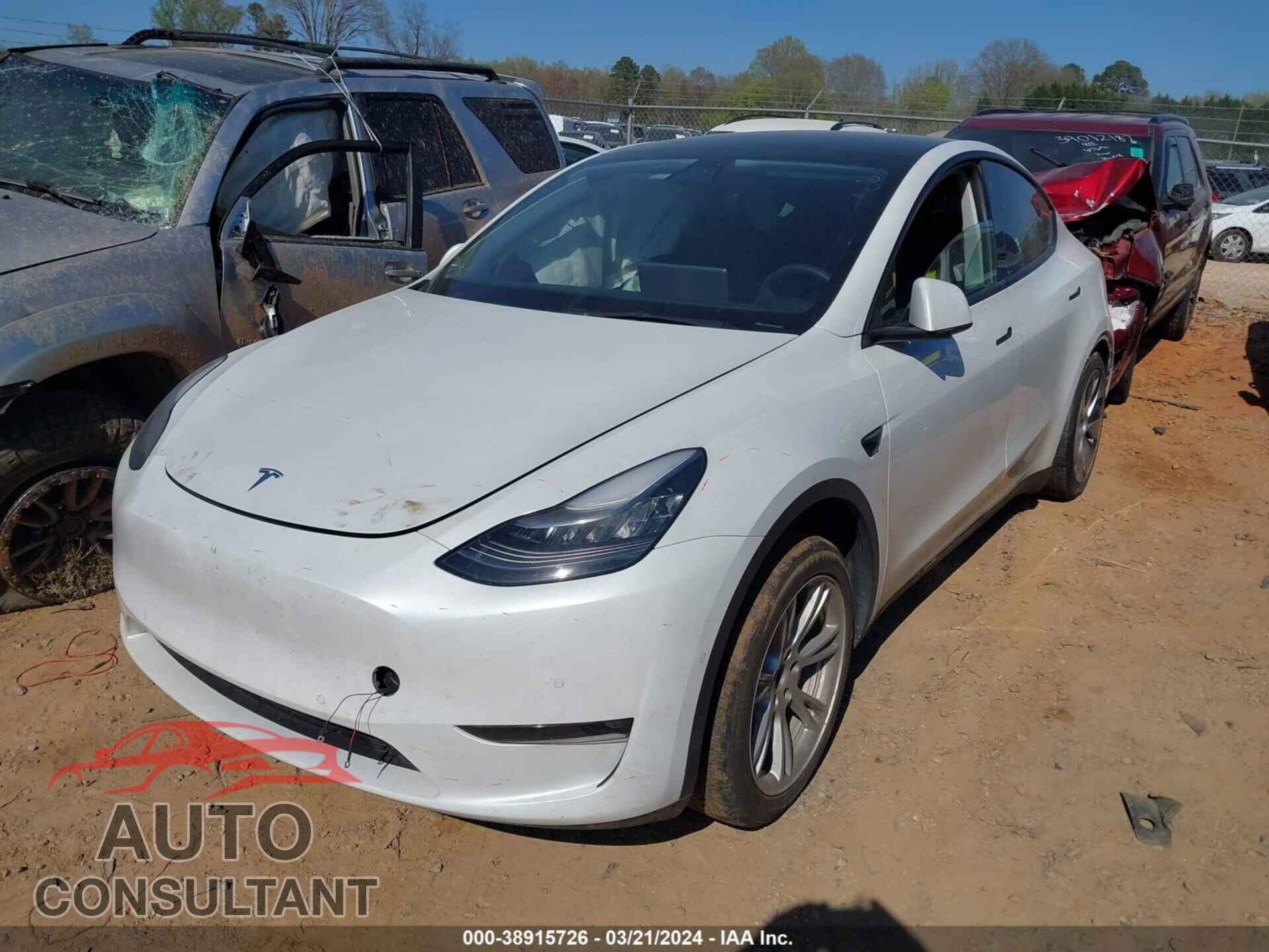 TESLA MODEL Y 2021 - 5YJYGDEDXMF106982