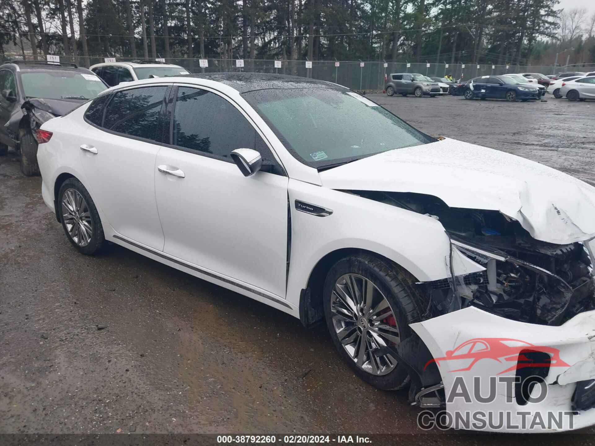 KIA OPTIMA 2017 - 5XXGV4L28HG170105