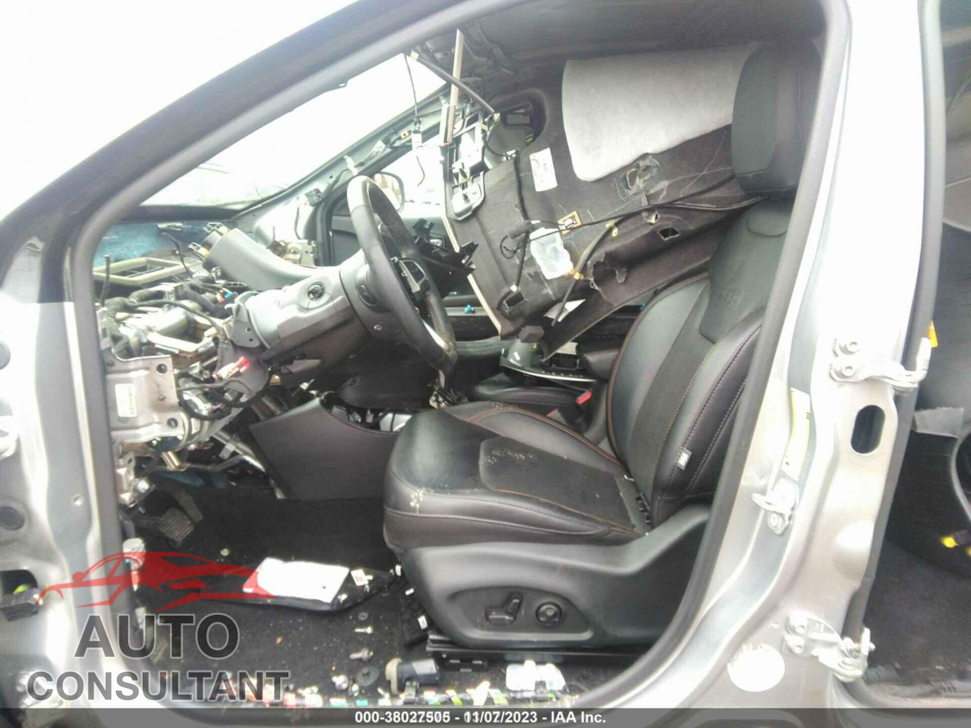 JEEP COMPASS 2019 - 3C4NJDCBXKT791697