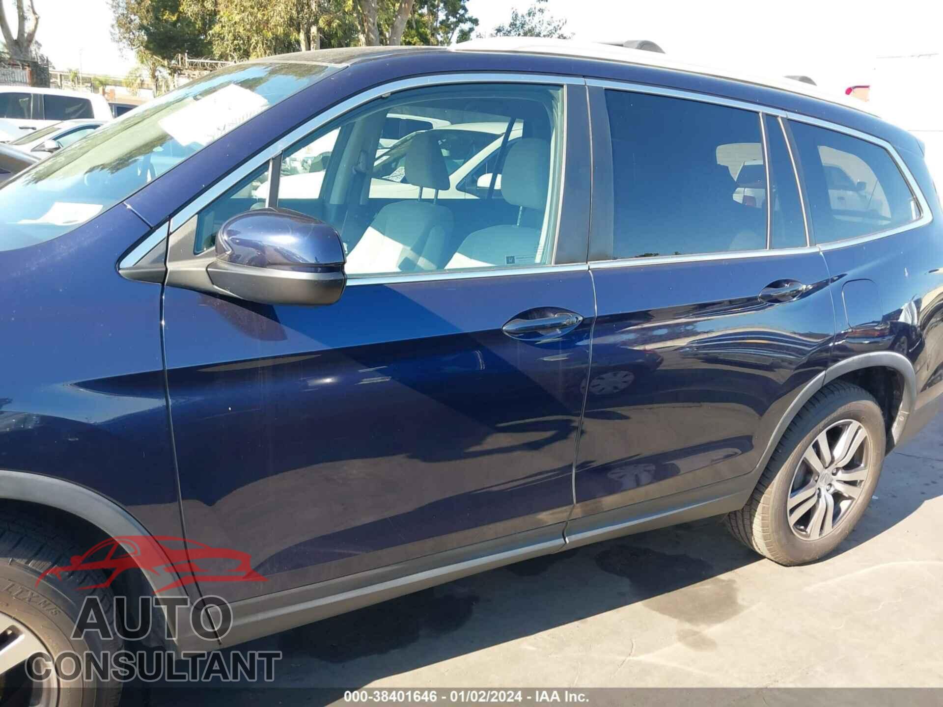 HONDA PILOT 2017 - 5FNYF5H37HB001074