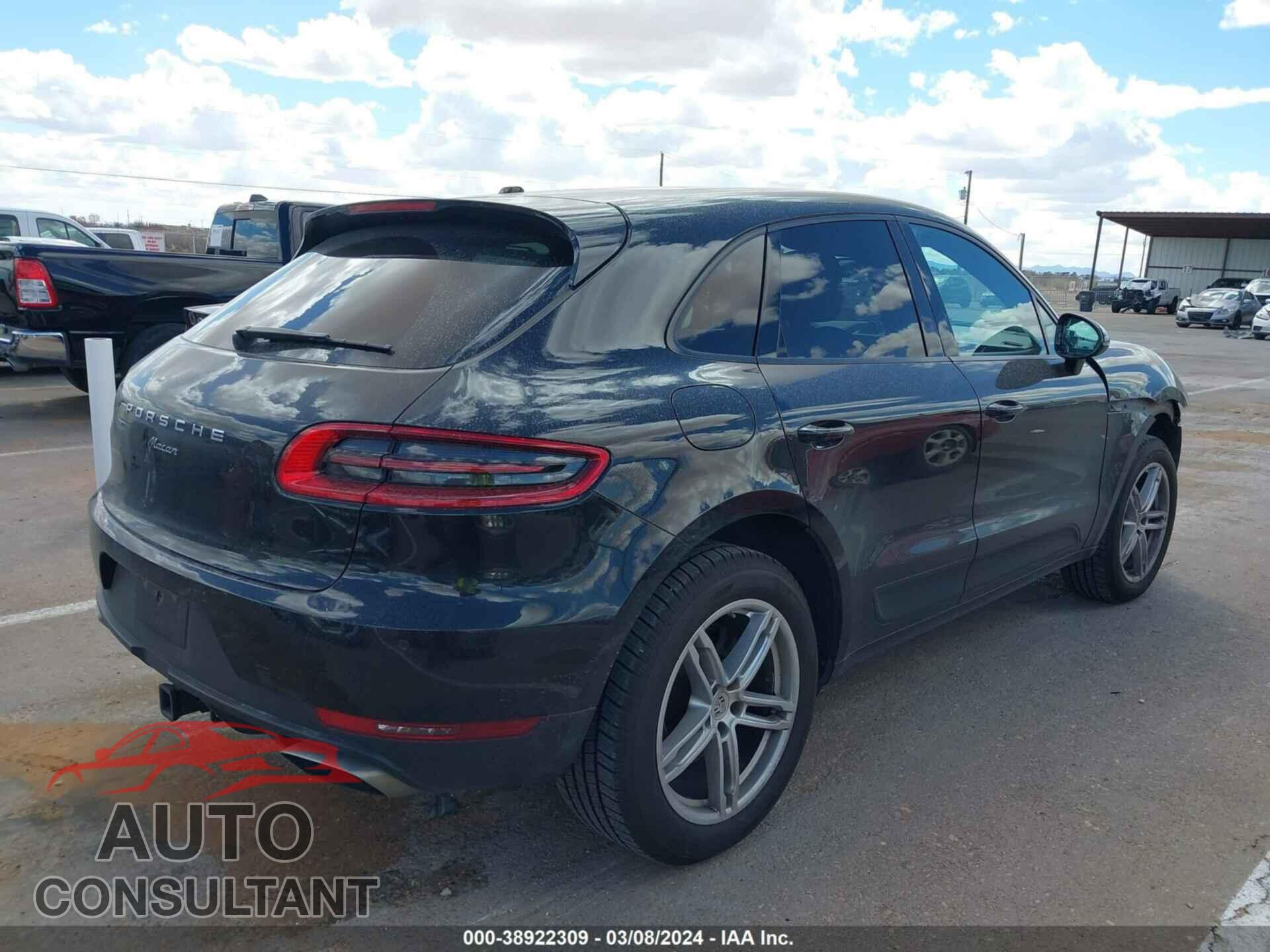 PORSCHE MACAN 2018 - WP1AA2A52JLB15365