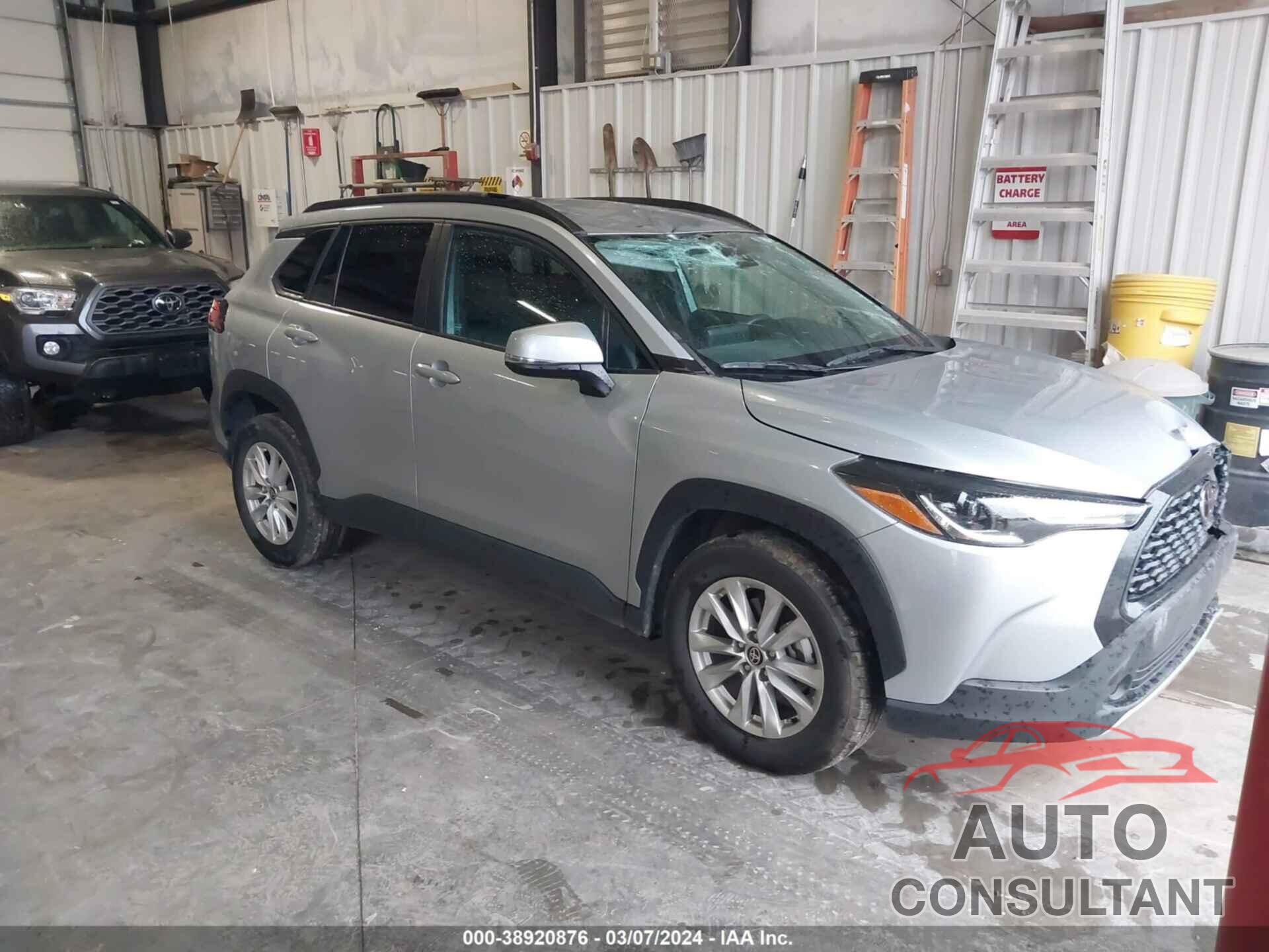 TOYOTA COROLLA CROSS 2022 - 7MUCAAAGXNV008323