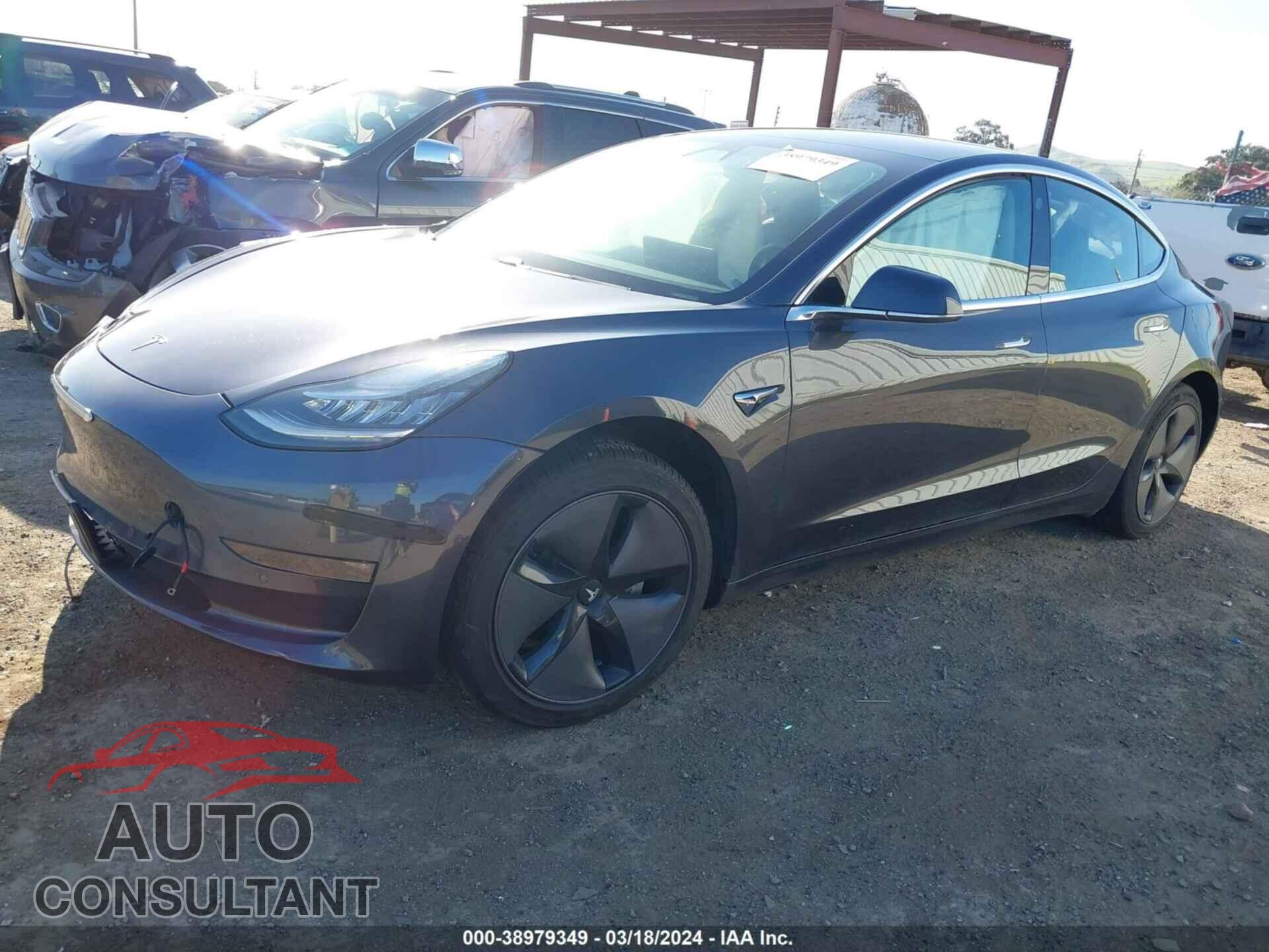 TESLA MODEL 3 2018 - 5YJ3E1EA7JF101898