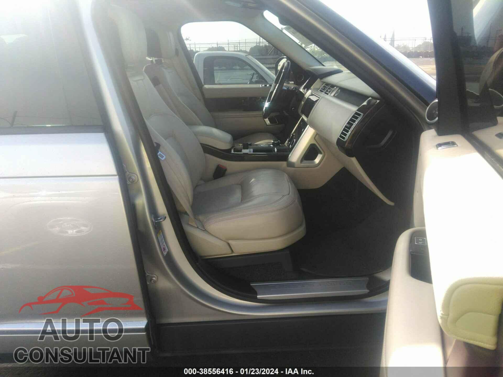 LAND ROVER RANGE ROVER 2020 - SALGS2SE8LA572129