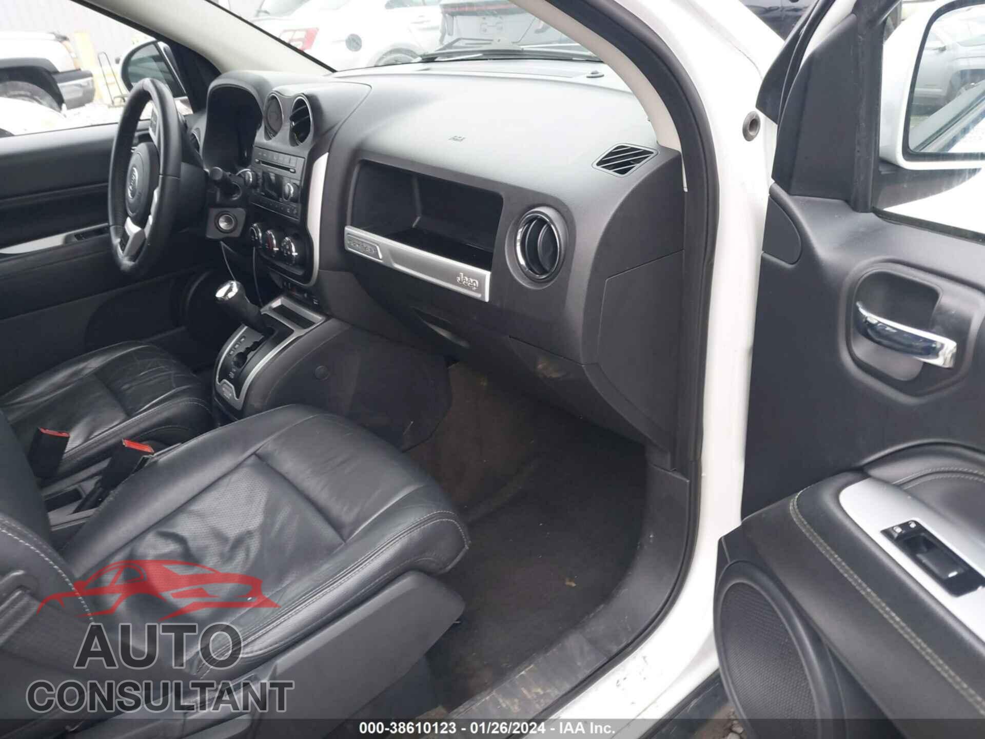 JEEP COMPASS 2017 - 1C4NJCEA2HD125950