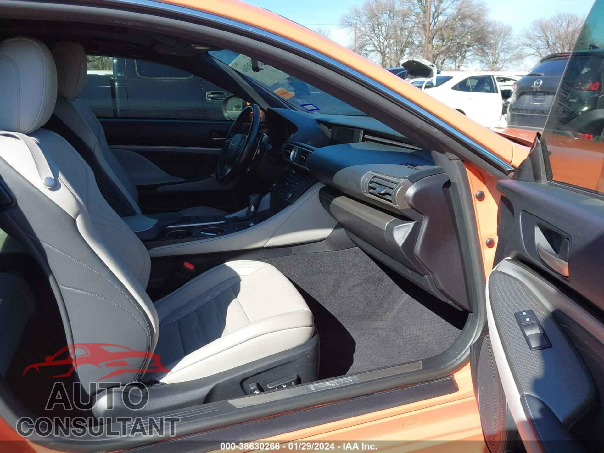 LEXUS RC 350 2017 - JTHHE5BC7H5015133