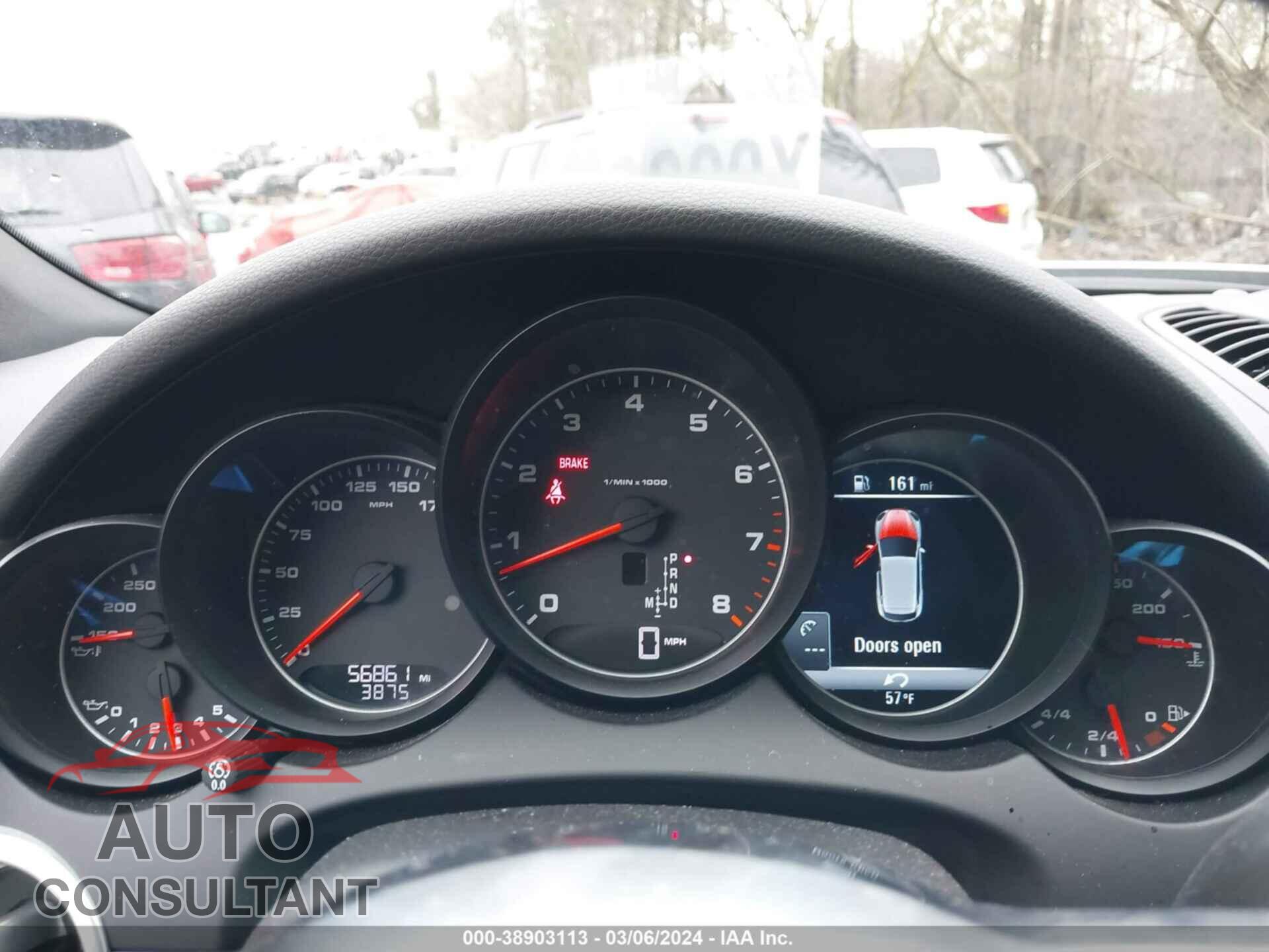 PORSCHE CAYENNE 2017 - WP1AA2A21HKA83501