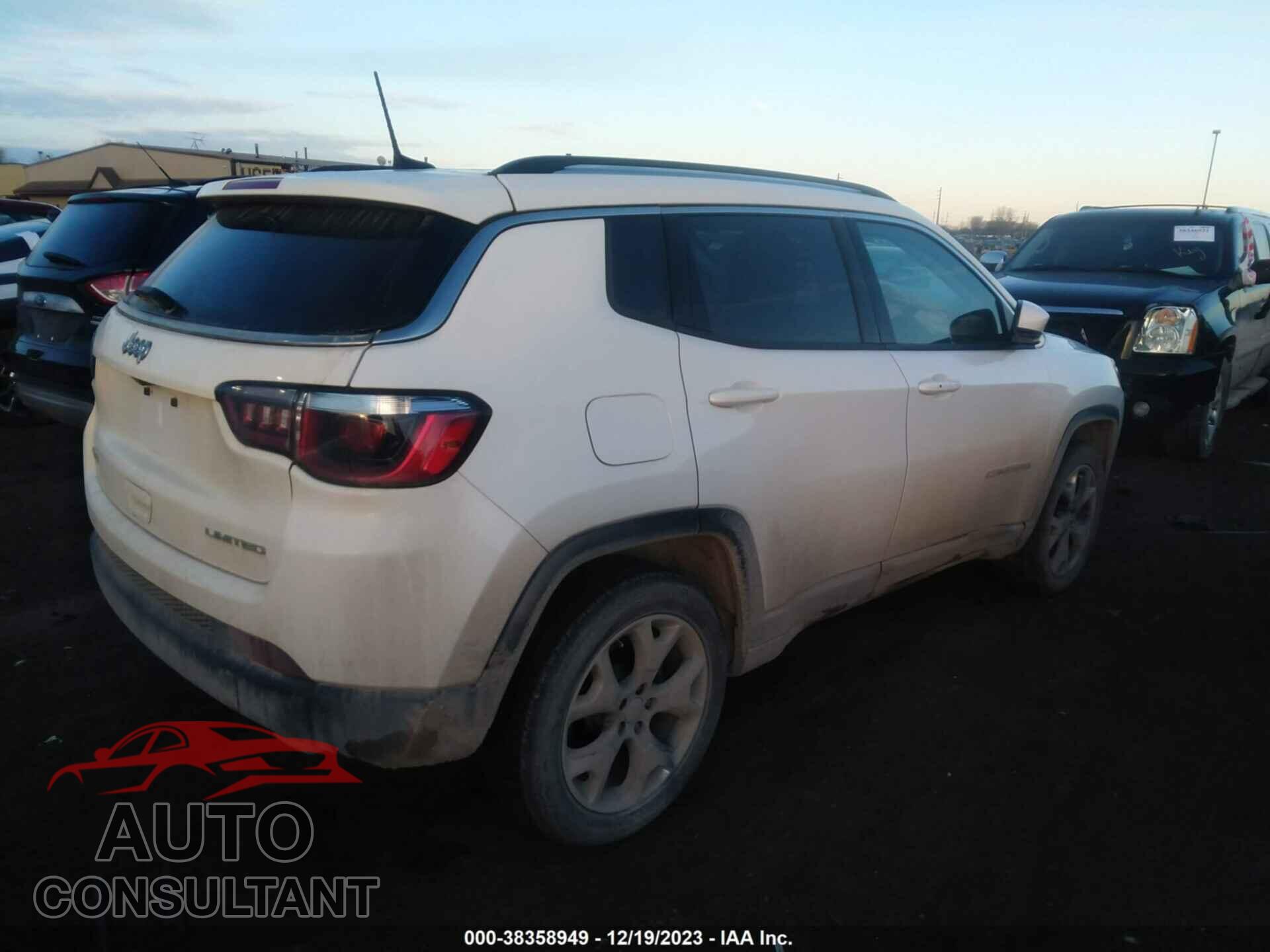 JEEP COMPASS 2019 - 3C4NJDCB9KT620679