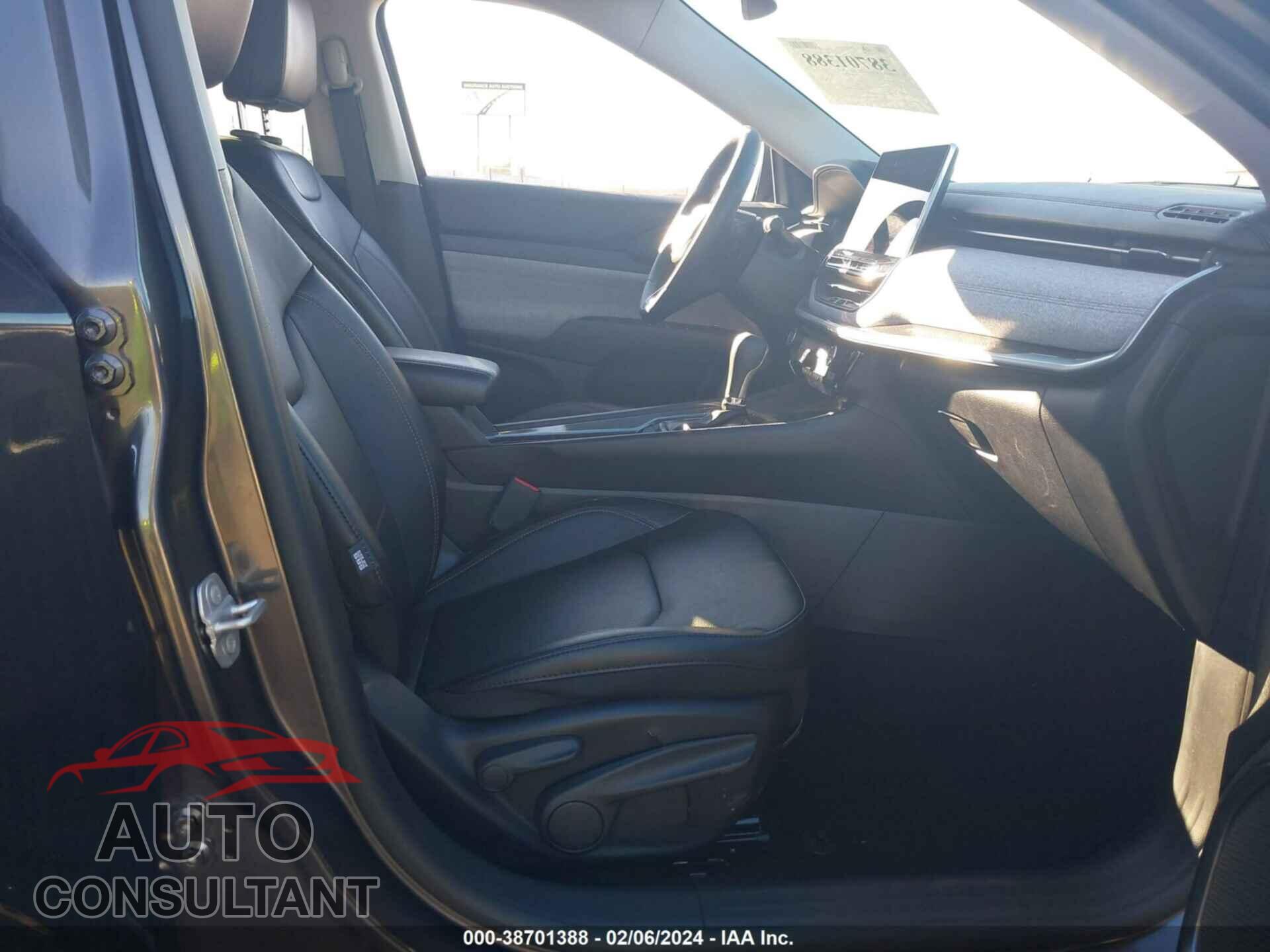 JEEP COMPASS 2022 - 3C4NJDFB5NT150215