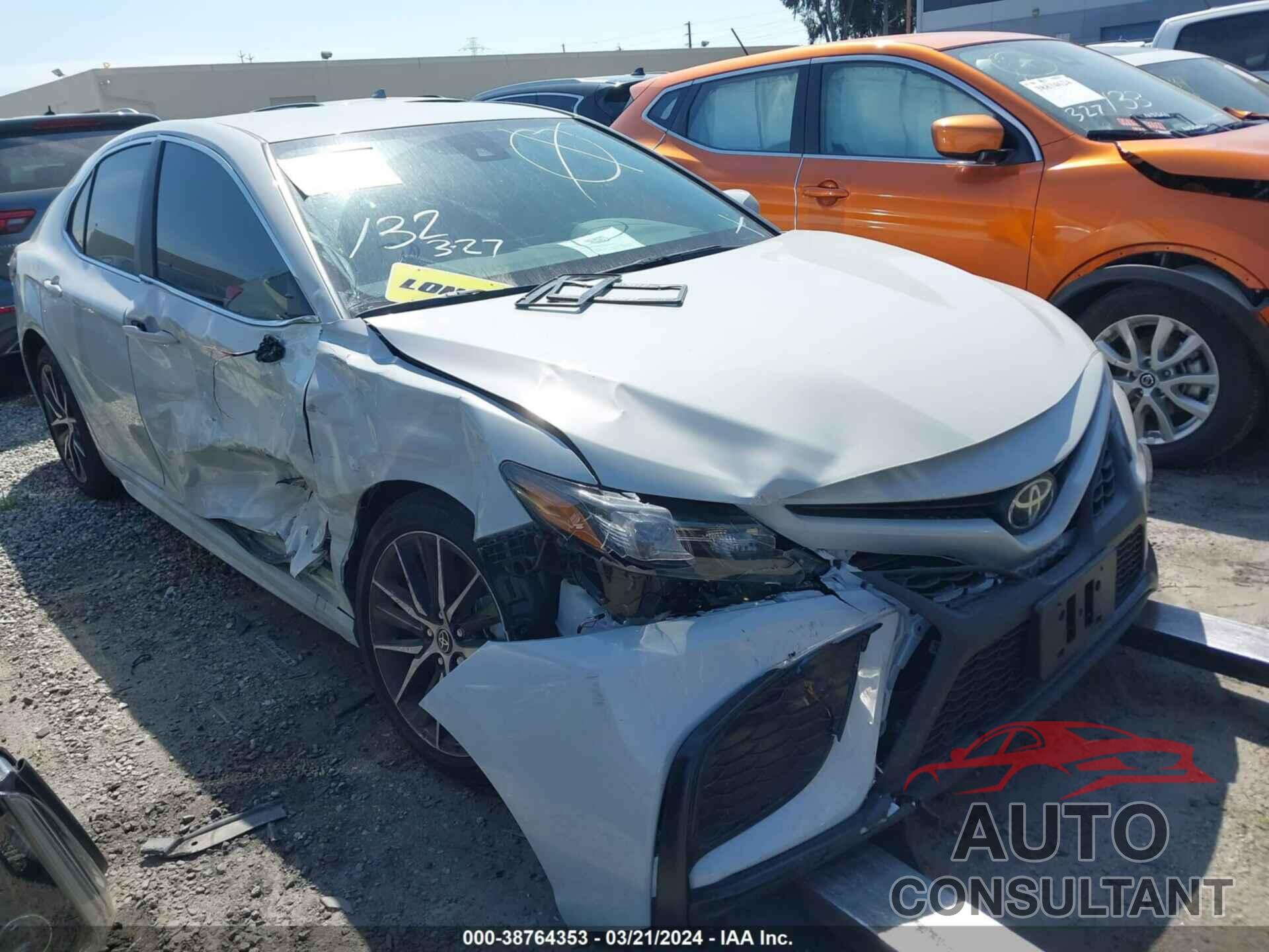 TOYOTA CAMRY 2024 - 4T1G11AK3RU195420