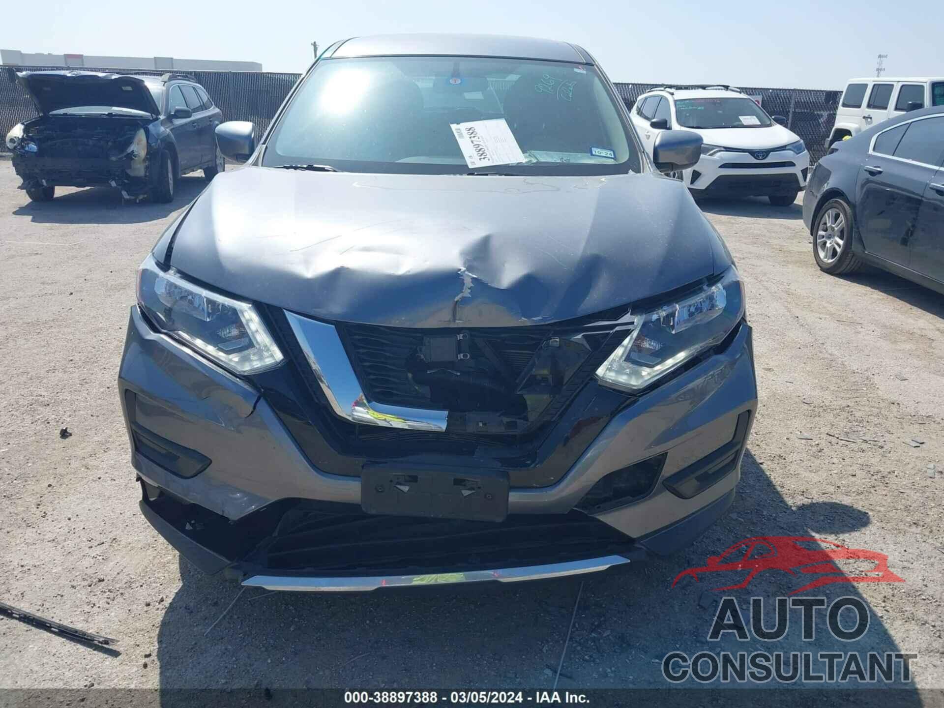 NISSAN ROGUE 2018 - KNMAT2MT8JP620650