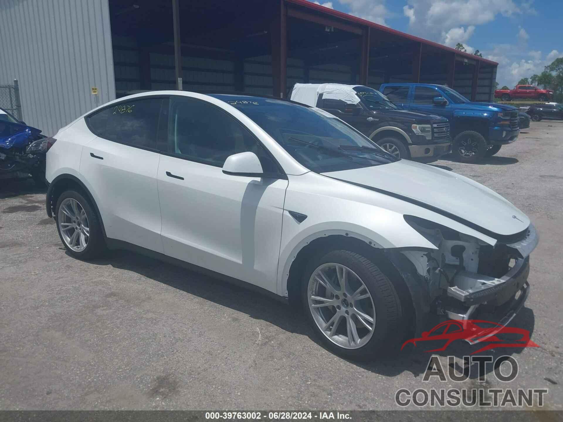 TESLA MODEL Y 2023 - 7SAYGDEE4PA153101