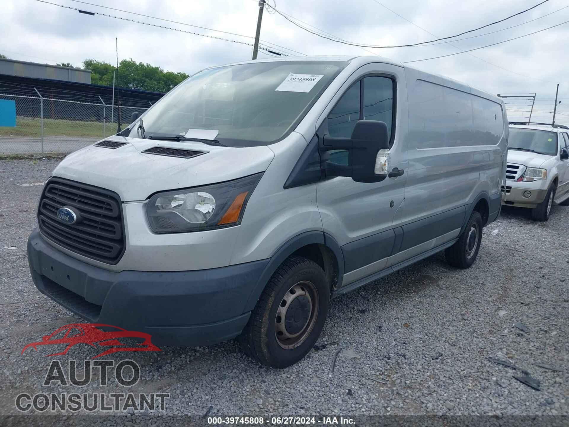 FORD TRANSIT-250 2017 - 1FTYR1YM7HKB50824