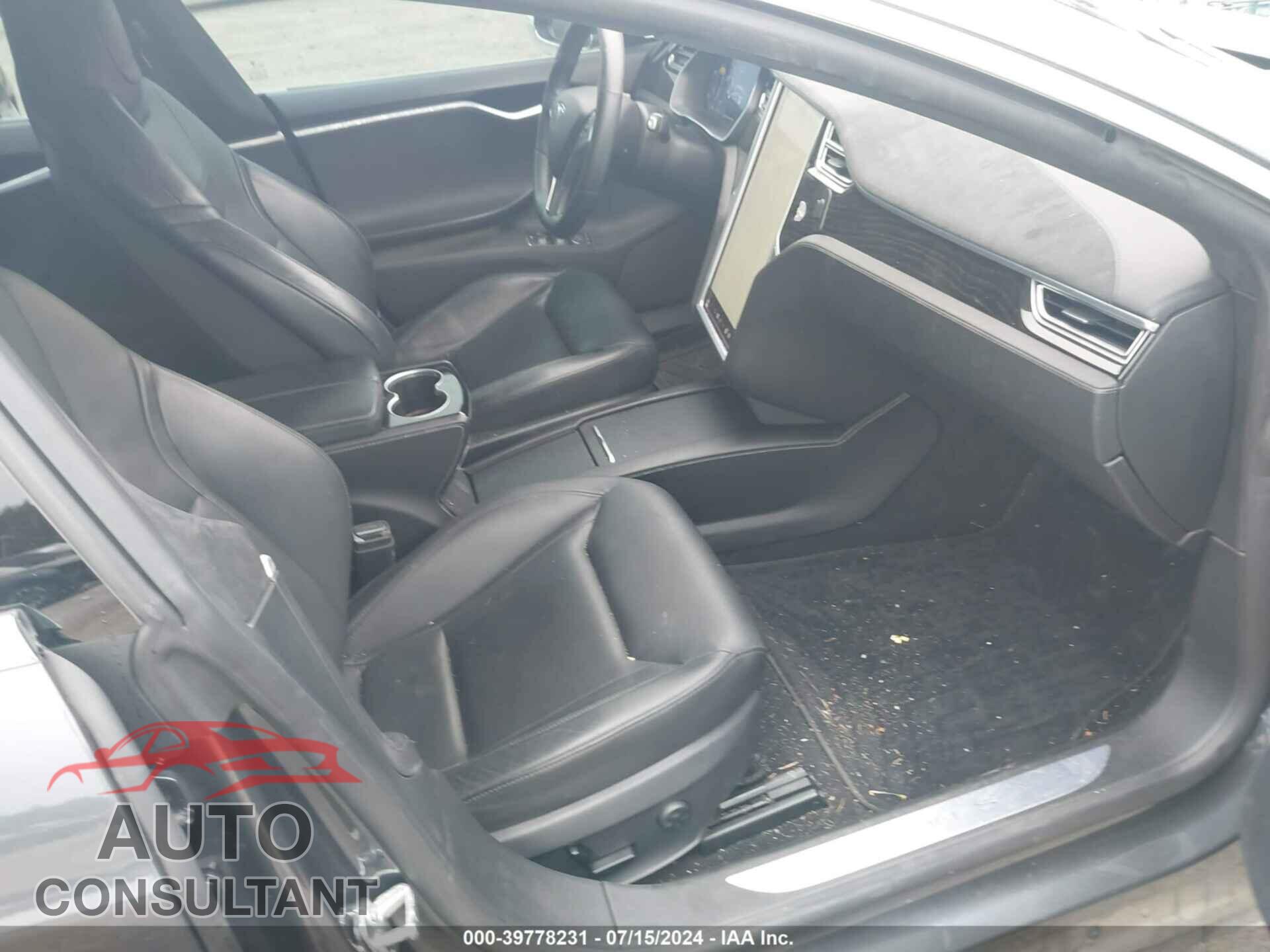TESLA MODEL S 2016 - 5YJSA1E25GF144807