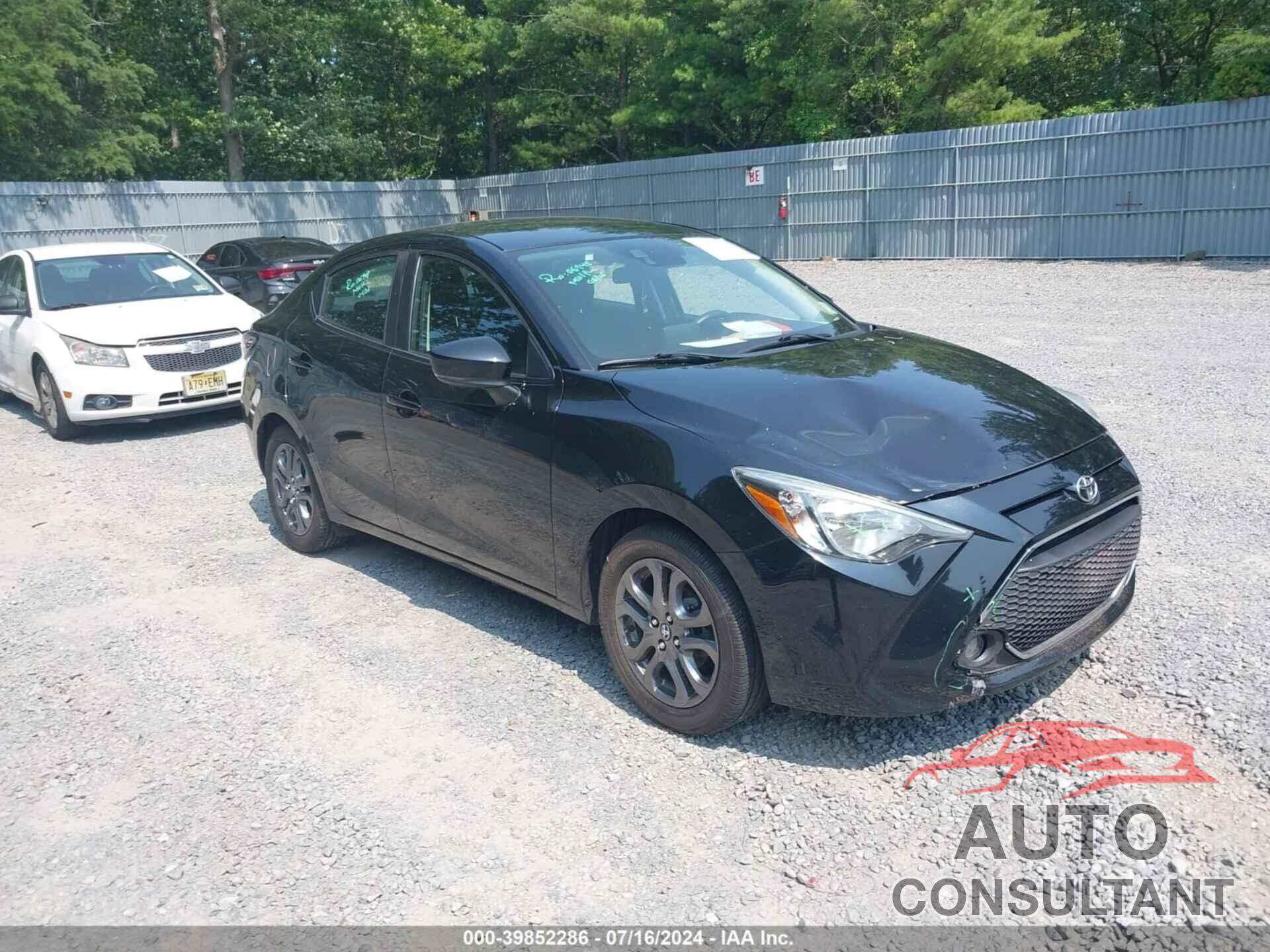 TOYOTA YARIS 2019 - 3MYDLBYV3KY528131