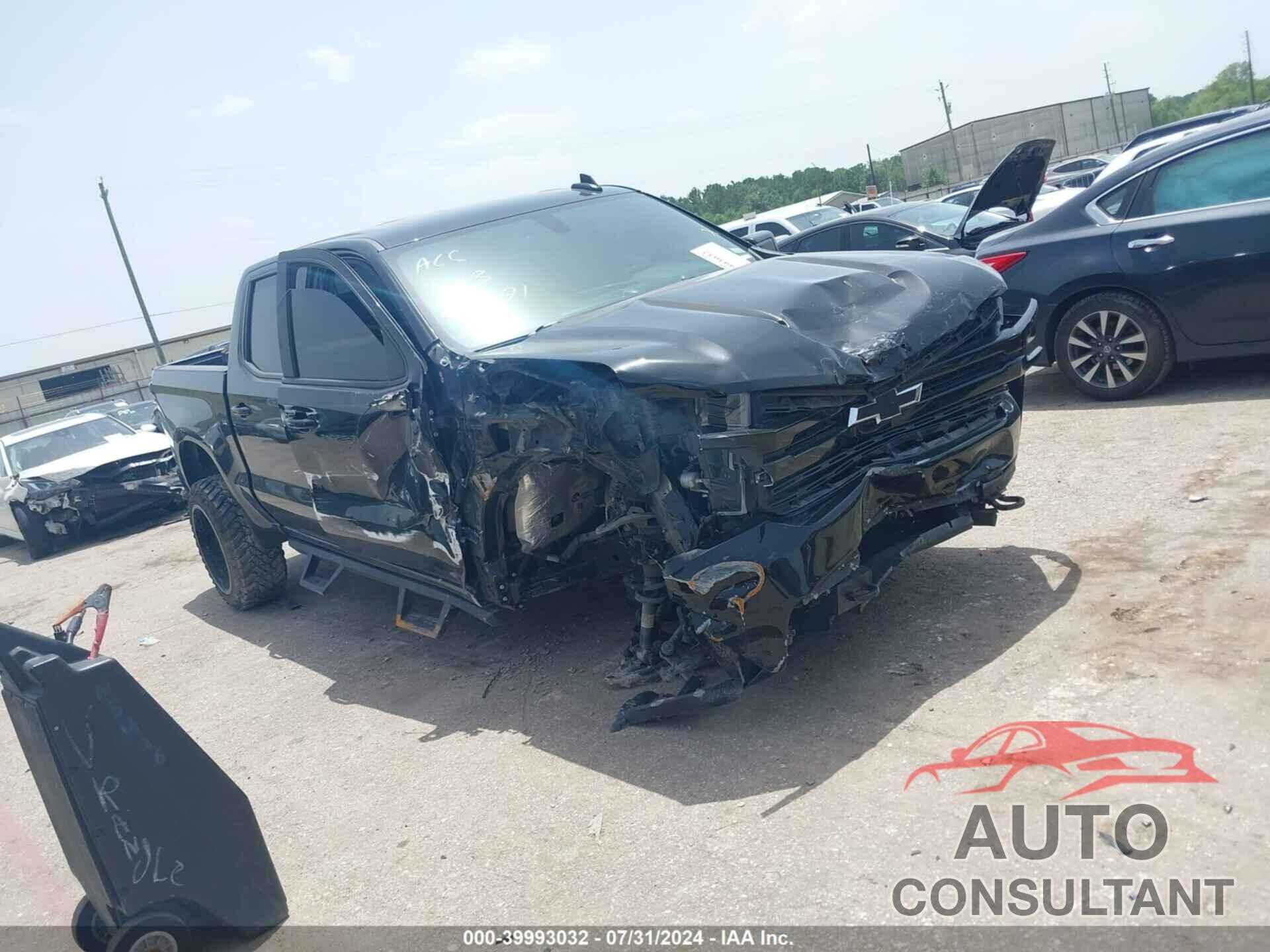 CHEVROLET SILVERADO 1500 2020 - 1GCUYEED6LZ105175