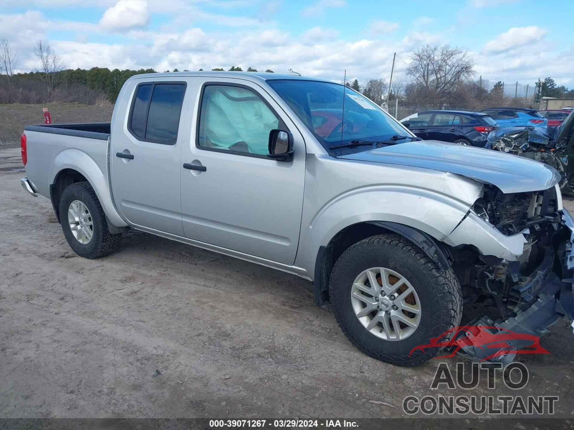 NISSAN FRONTIER 2018 - 1N6AD0EV3JN702375