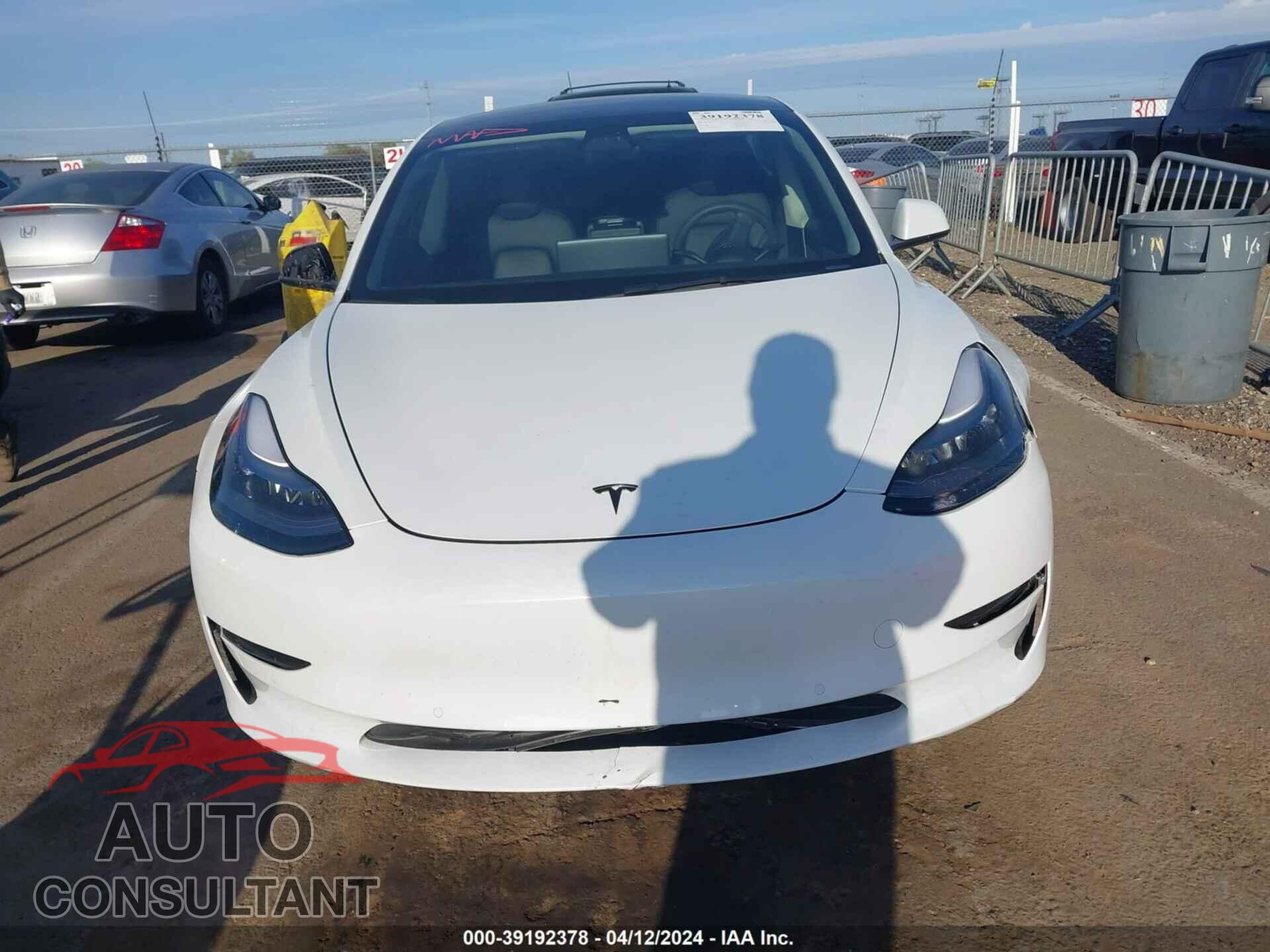TESLA MODEL 3 2022 - 5YJ3E1EB5NF122196