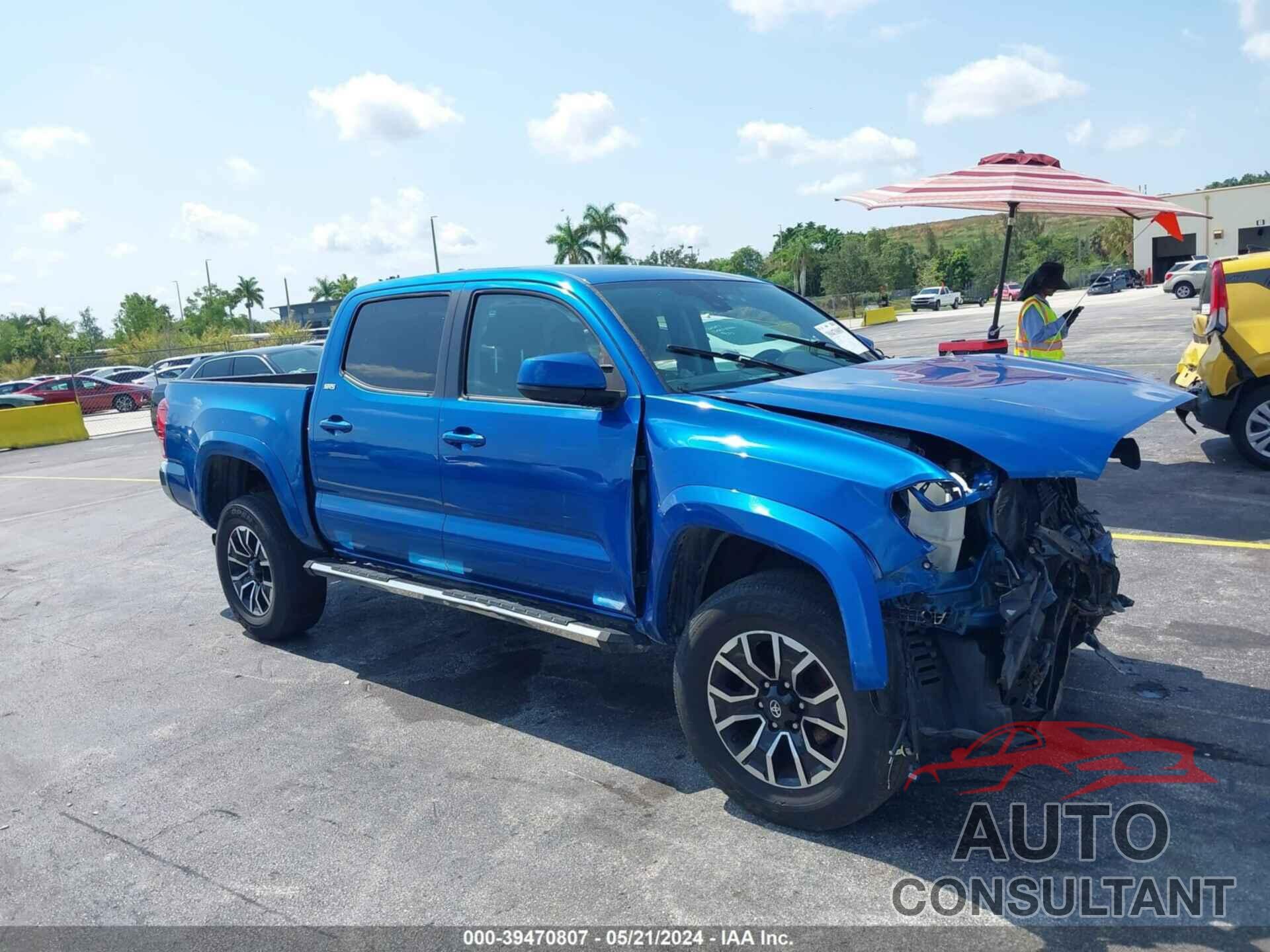 TOYOTA TACOMA 2018 - 5TFAZ5CN6JX068987