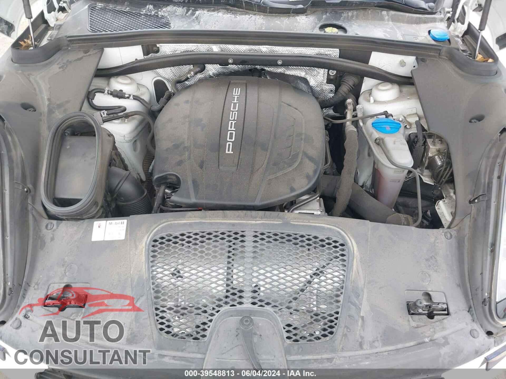 PORSCHE MACAN 2017 - WP1AA2A50HLB83836