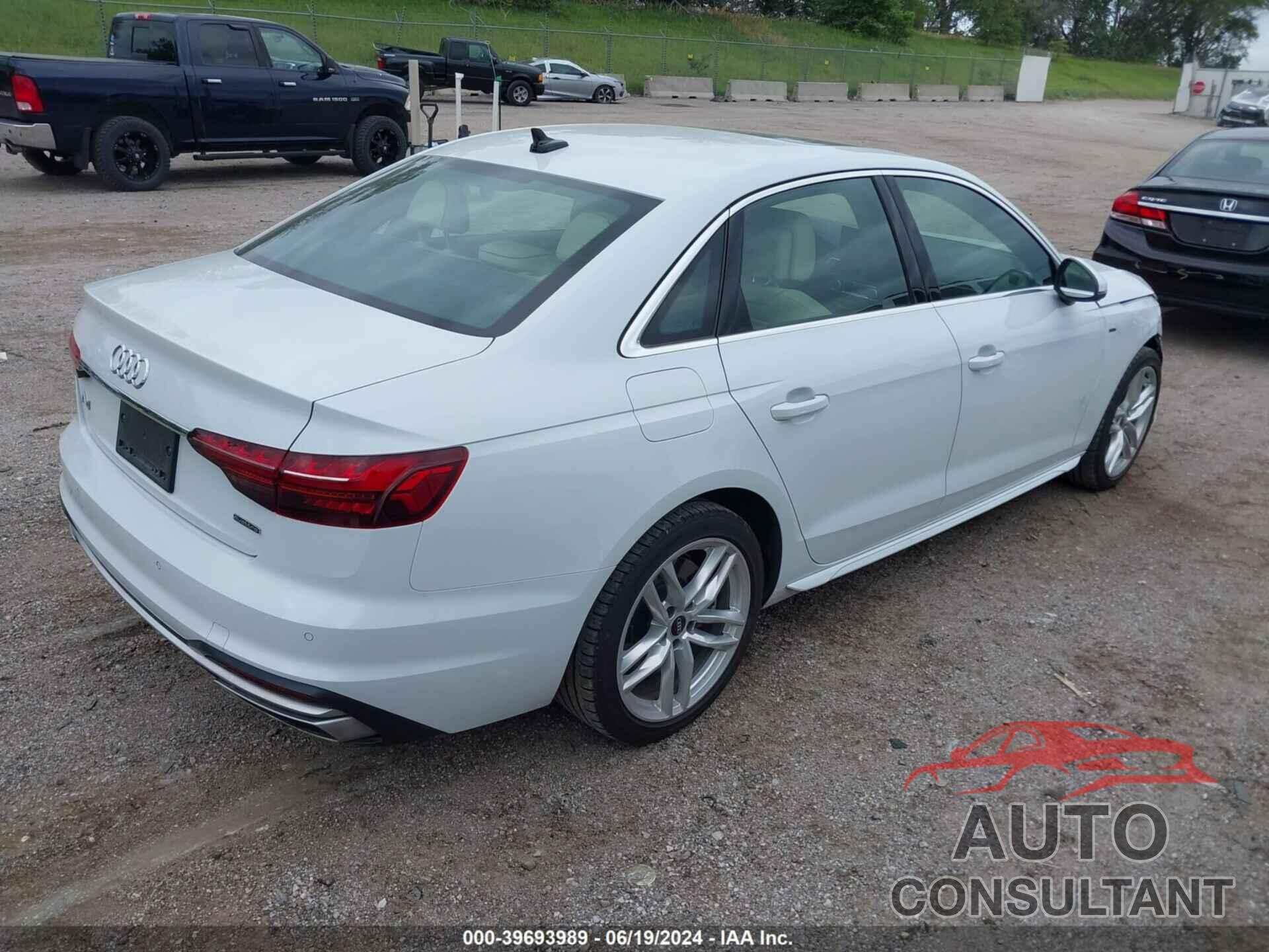 AUDI A4 2021 - WAUEAAF42MA069658