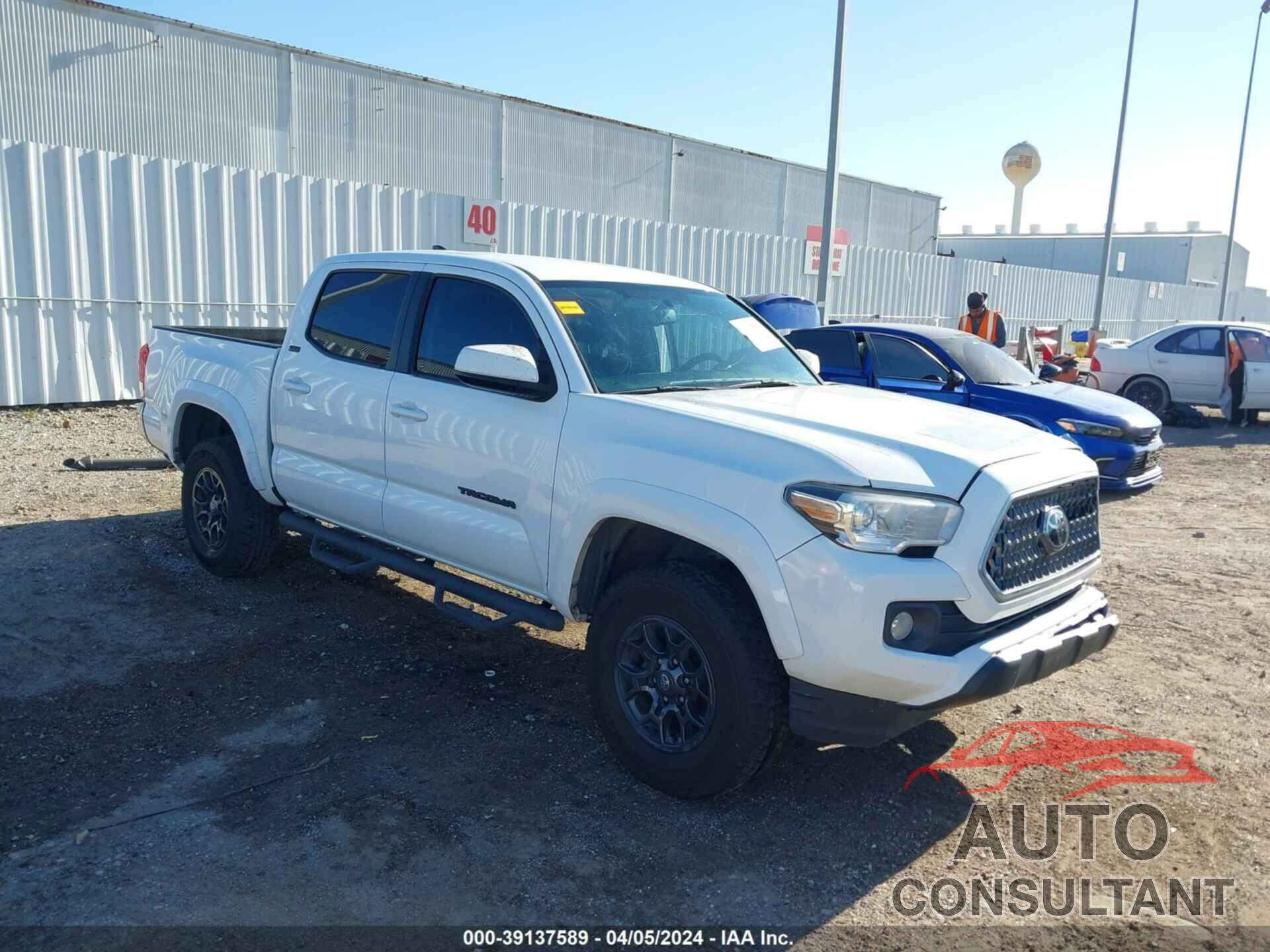 TOYOTA TACOMA 2017 - 5TFAZ5CN0HX045294