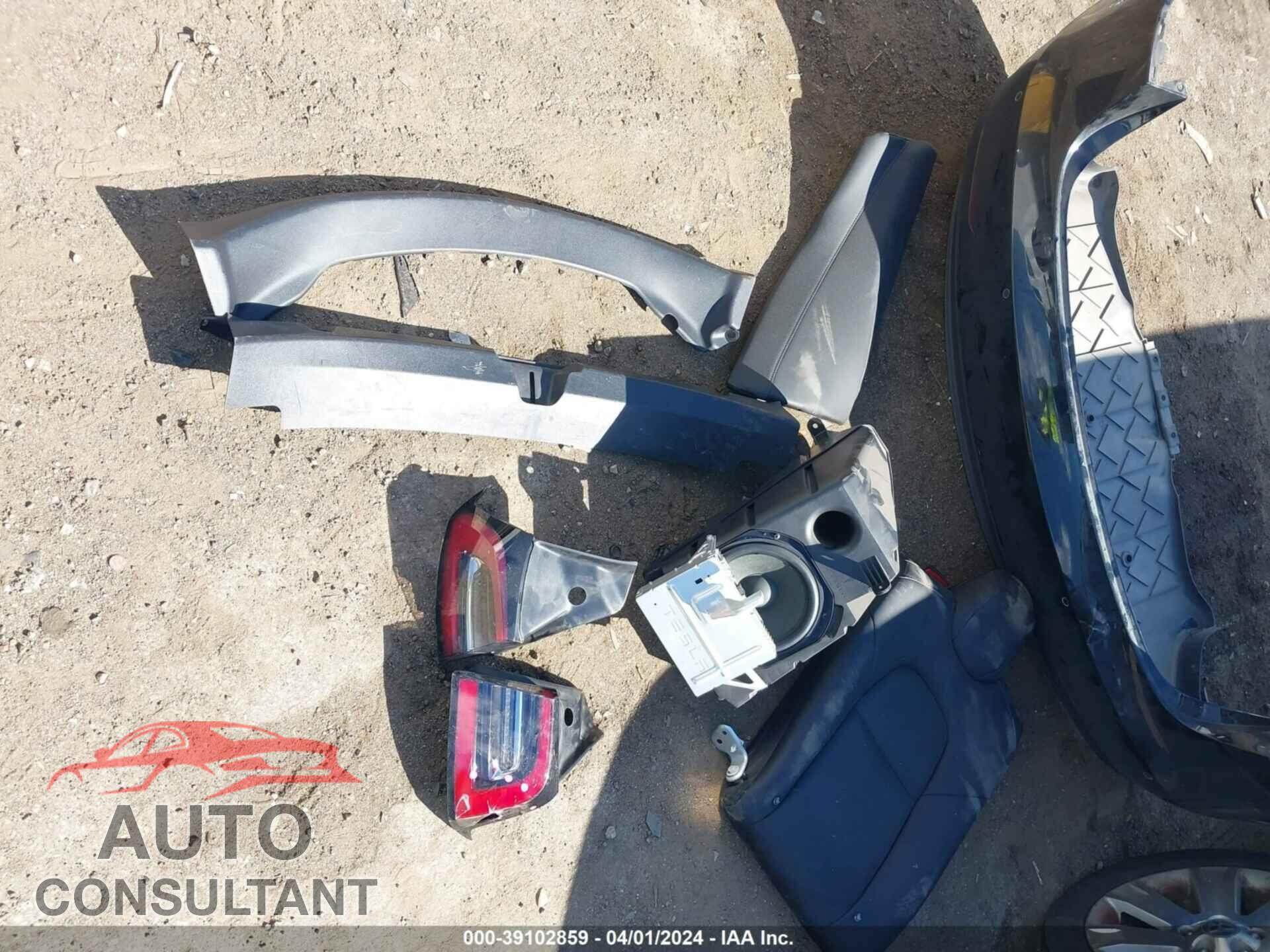 TESLA MODEL 3 2018 - 5YJ3E1EB7JF183561