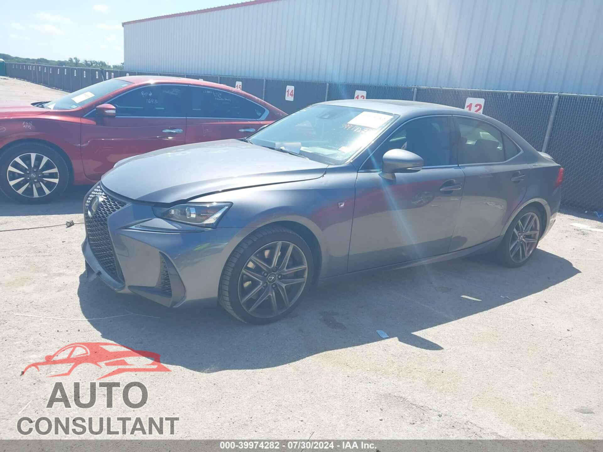 LEXUS IS 300 2018 - JTHBA1D2XJ5064105