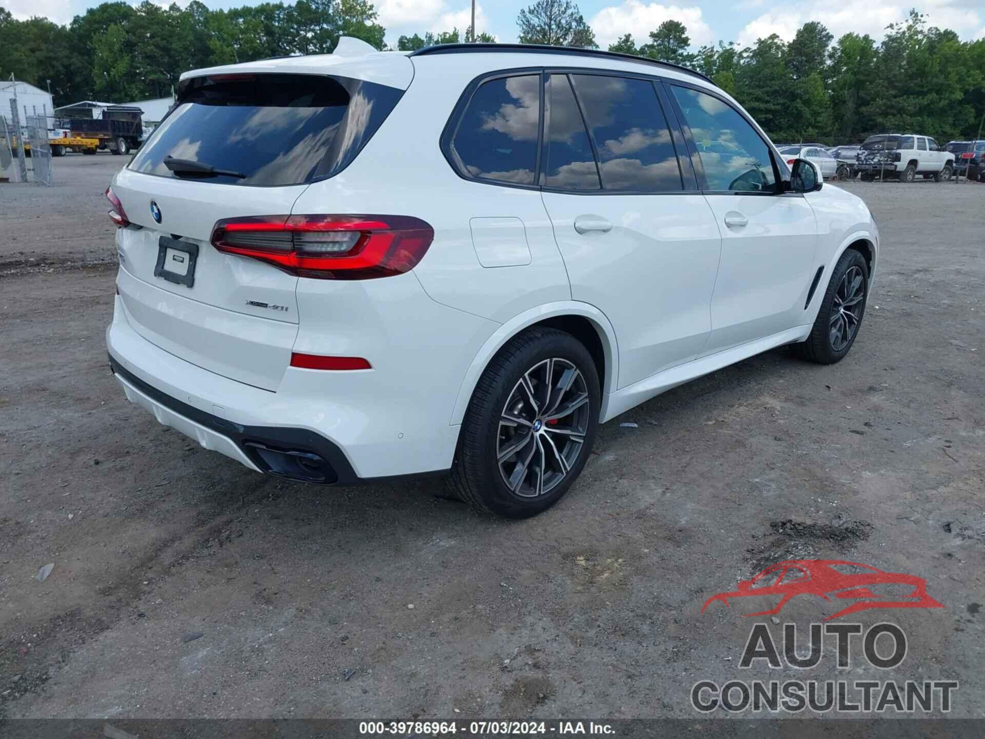 BMW X5 2022 - 5UXCR6C01N9K68106