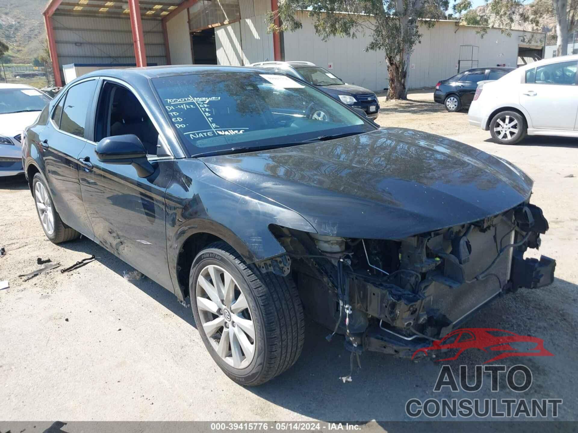 TOYOTA CAMRY 2019 - 4T1B11HK2KU289763