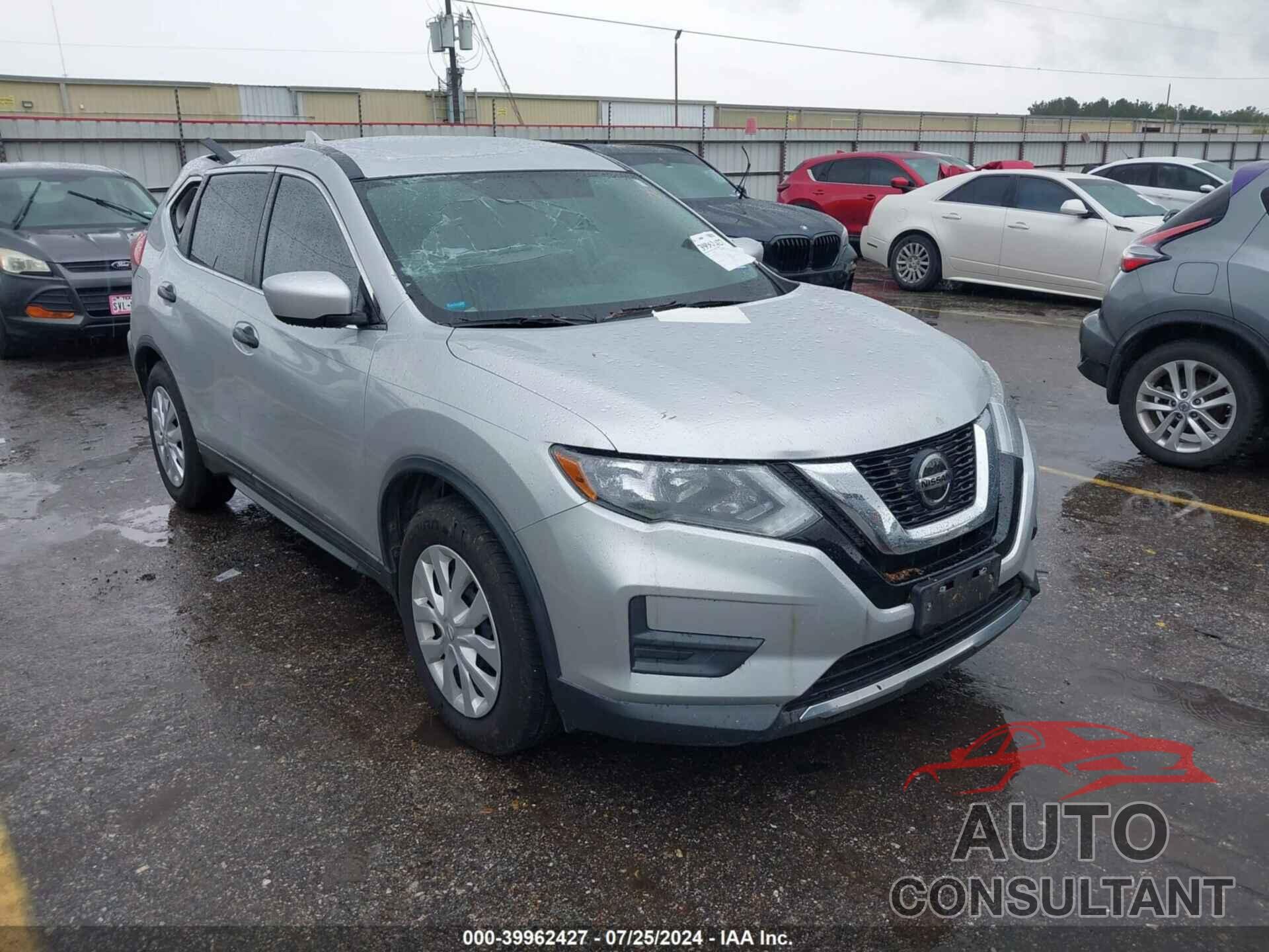 NISSAN ROGUE 2018 - 5N1AT2MT4JC702149