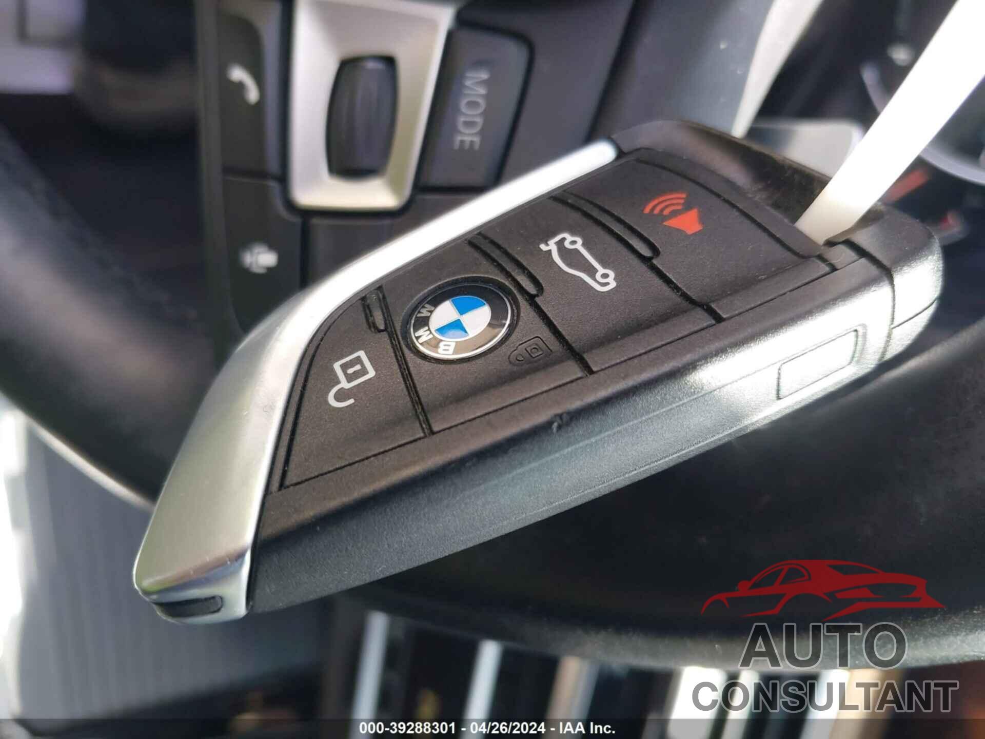 BMW X3 2018 - 5UXTR9C51JLD57445