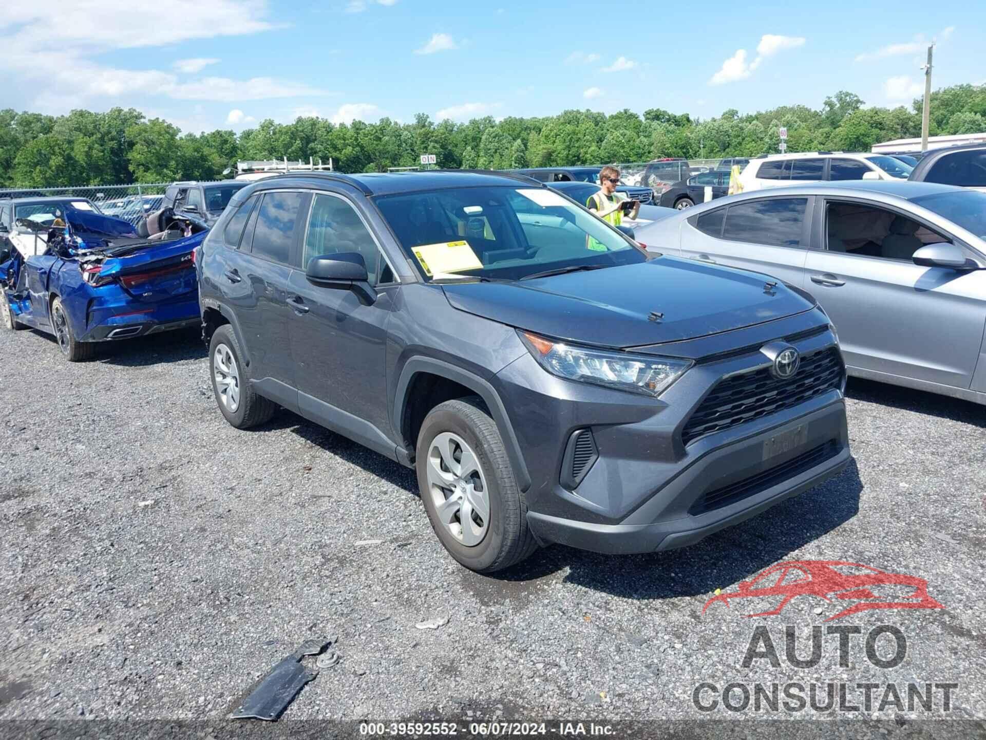 TOYOTA RAV4 2021 - 2T3H1RFV2MC136110