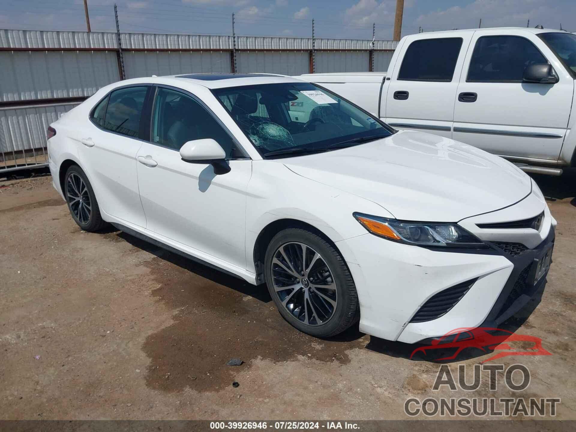 TOYOTA CAMRY 2020 - 4T1G11AK4LU914312