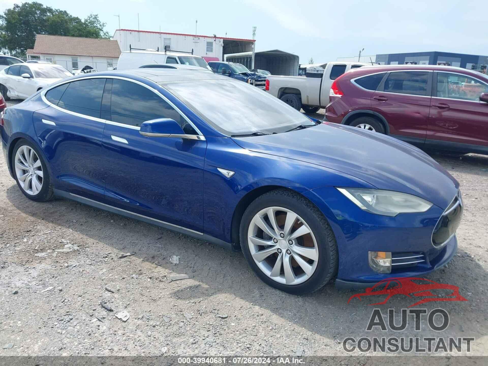 TESLA MODEL S 2016 - 5YJSA1E26GF128504