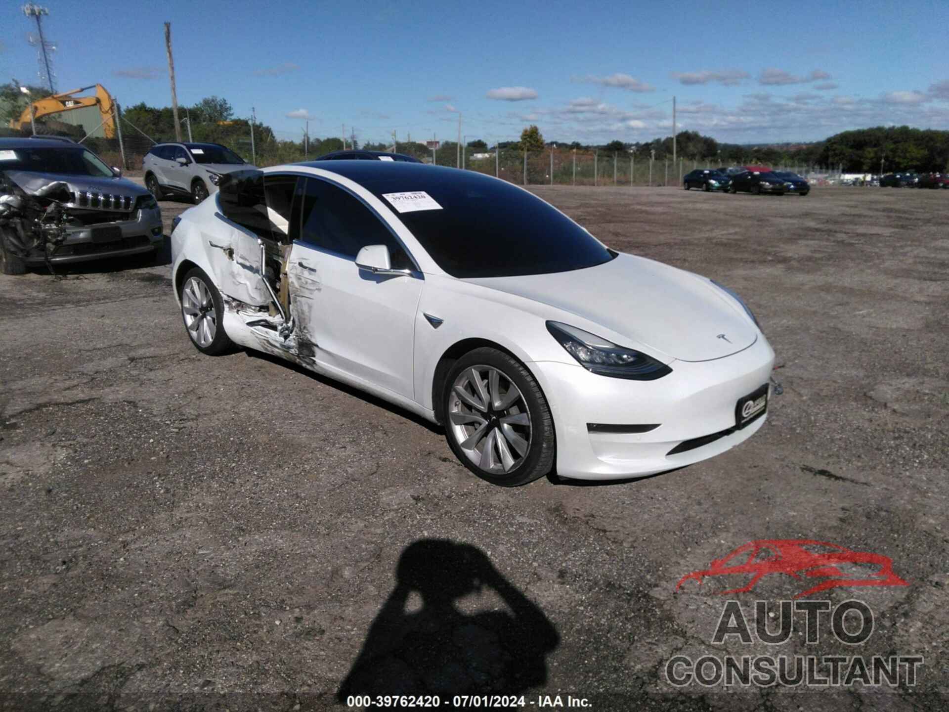 TESLA MODEL 3 2020 - 5YJ3E1EB1LF628783