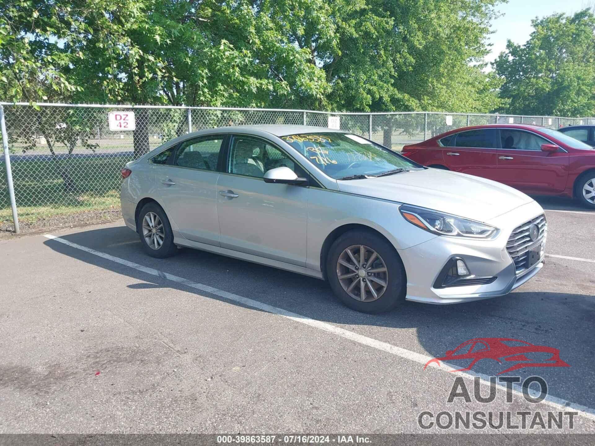 HYUNDAI SONATA 2018 - 5NPE24AF1JH705548