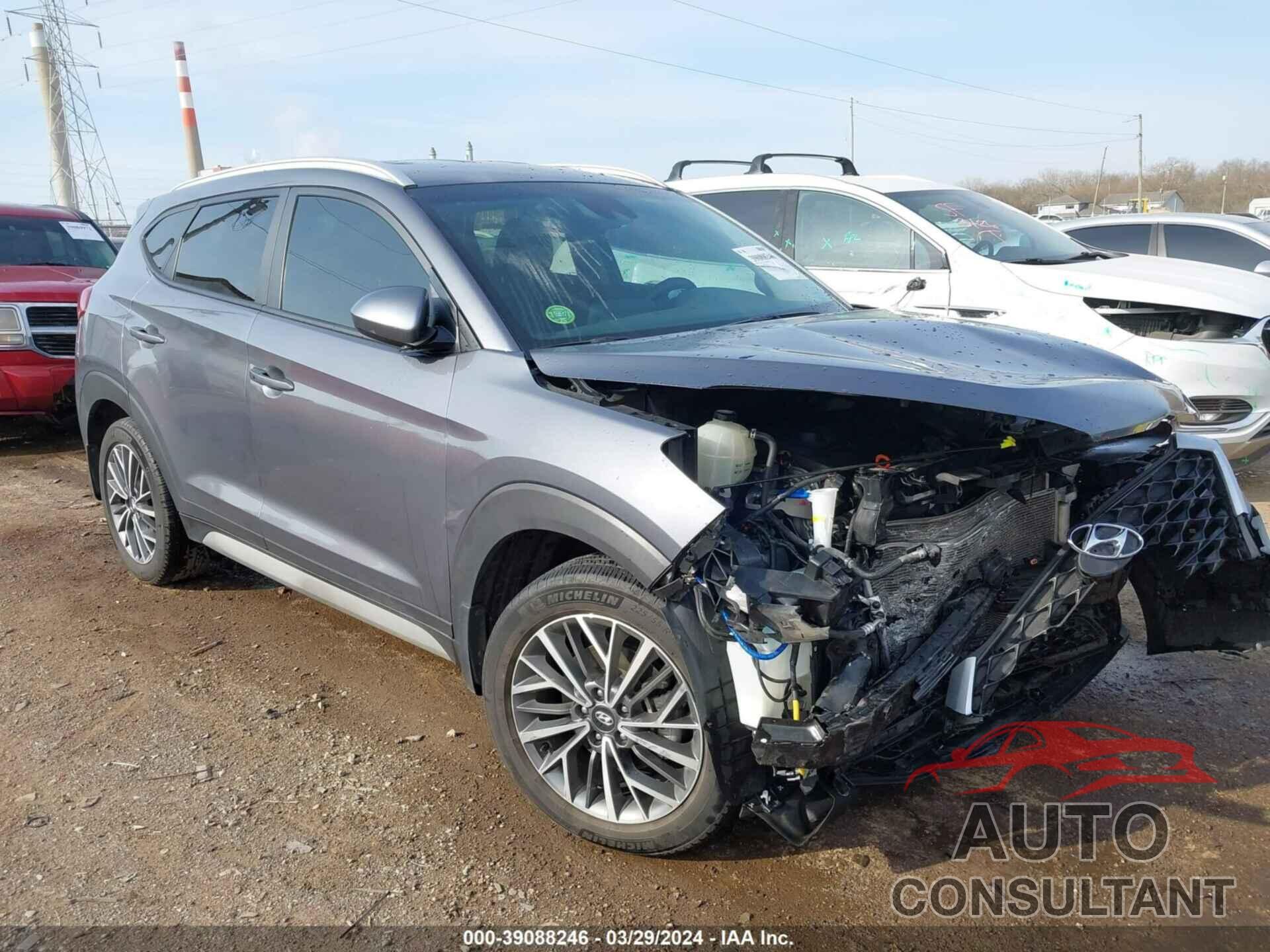 HYUNDAI TUCSON 2019 - KM8J33AL1KU965768