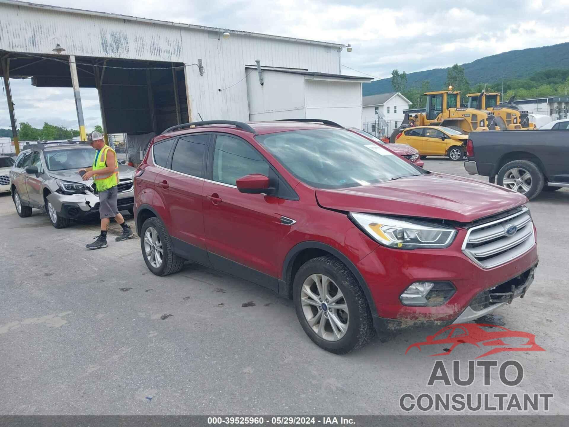 FORD ESCAPE 2018 - 1FMCU9HD1JUA90441