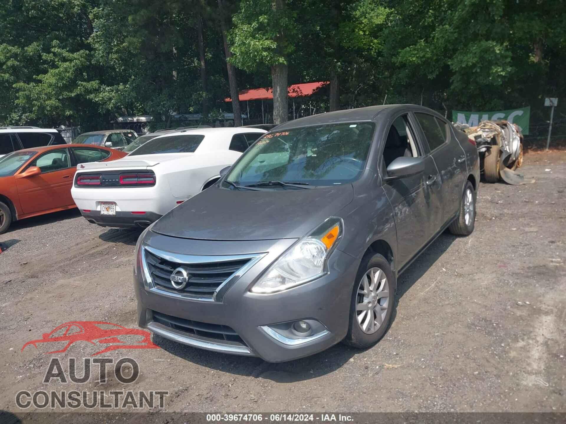 NISSAN VERSA 2017 - 3N1CN7AP1HL834671