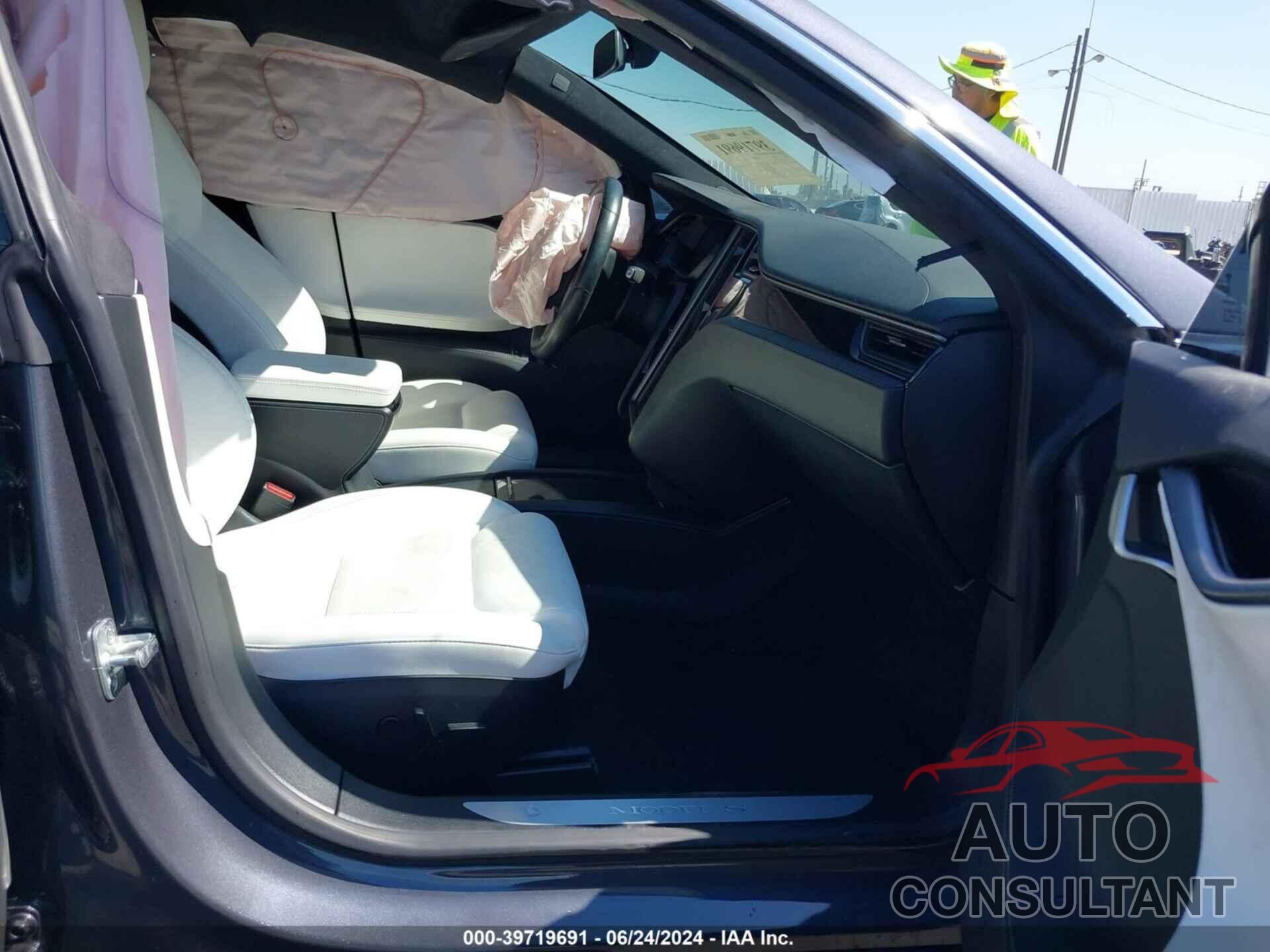 TESLA MODEL S 2021 - 5YJSA1E20MF425327